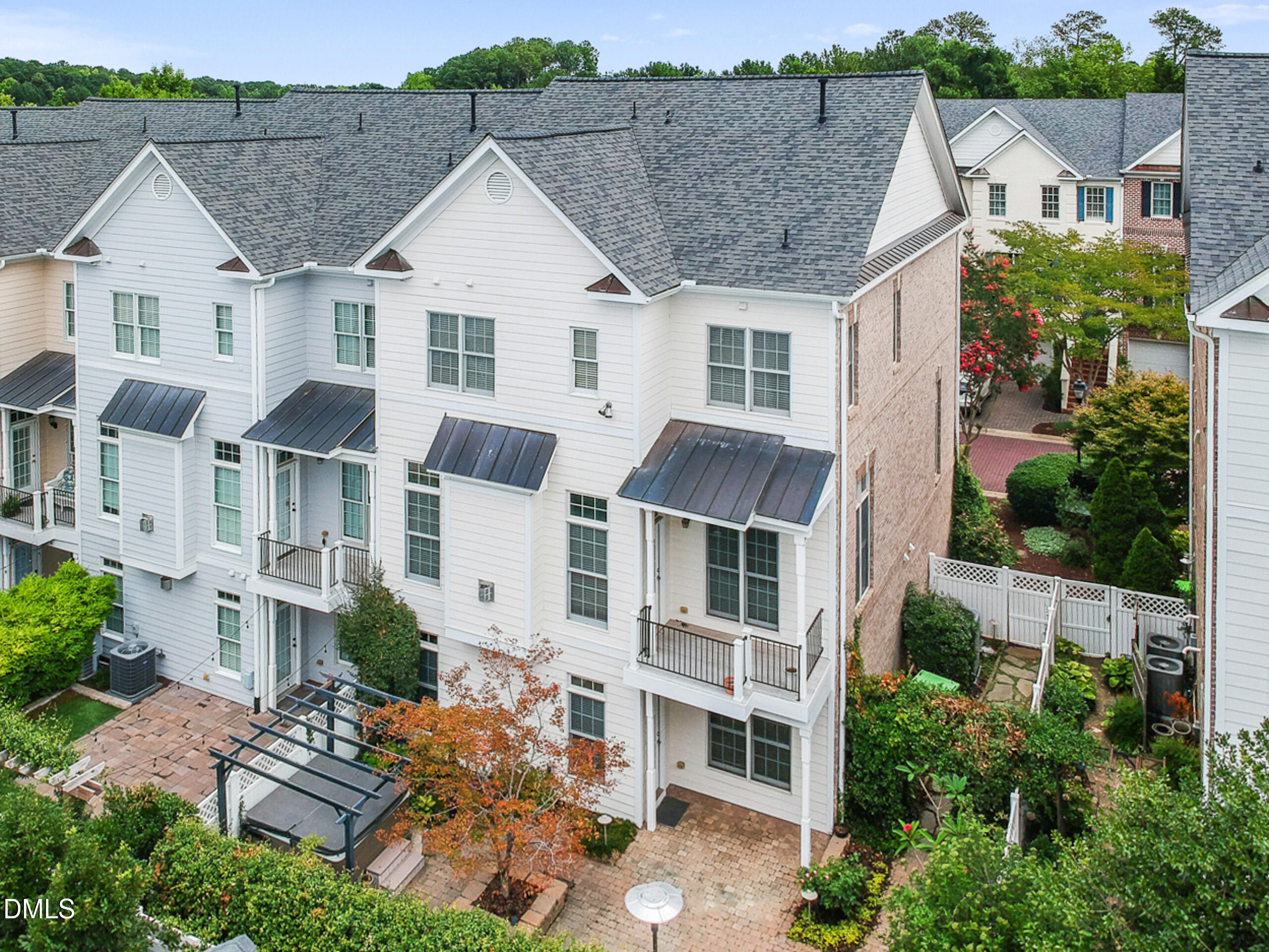 main property photo 67