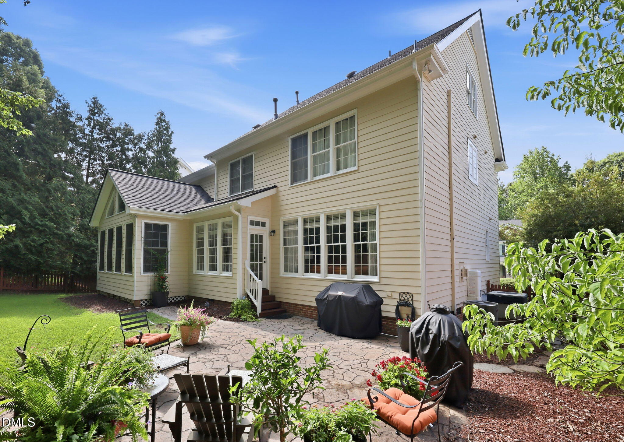 main property photo 46