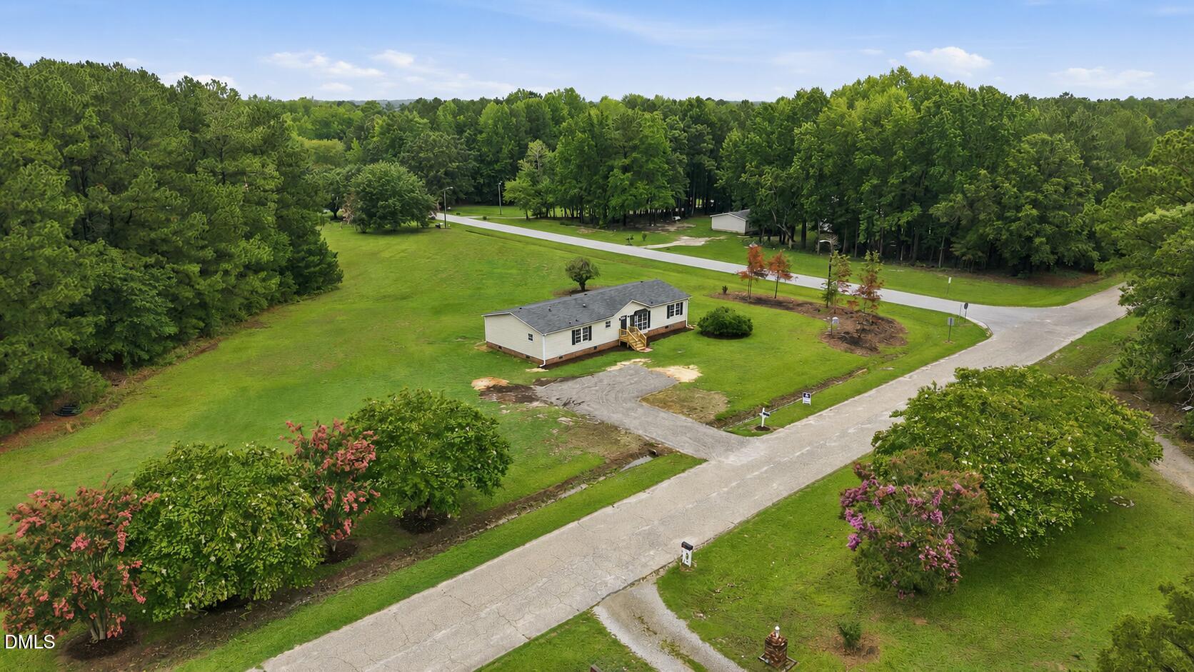 main property photo 44