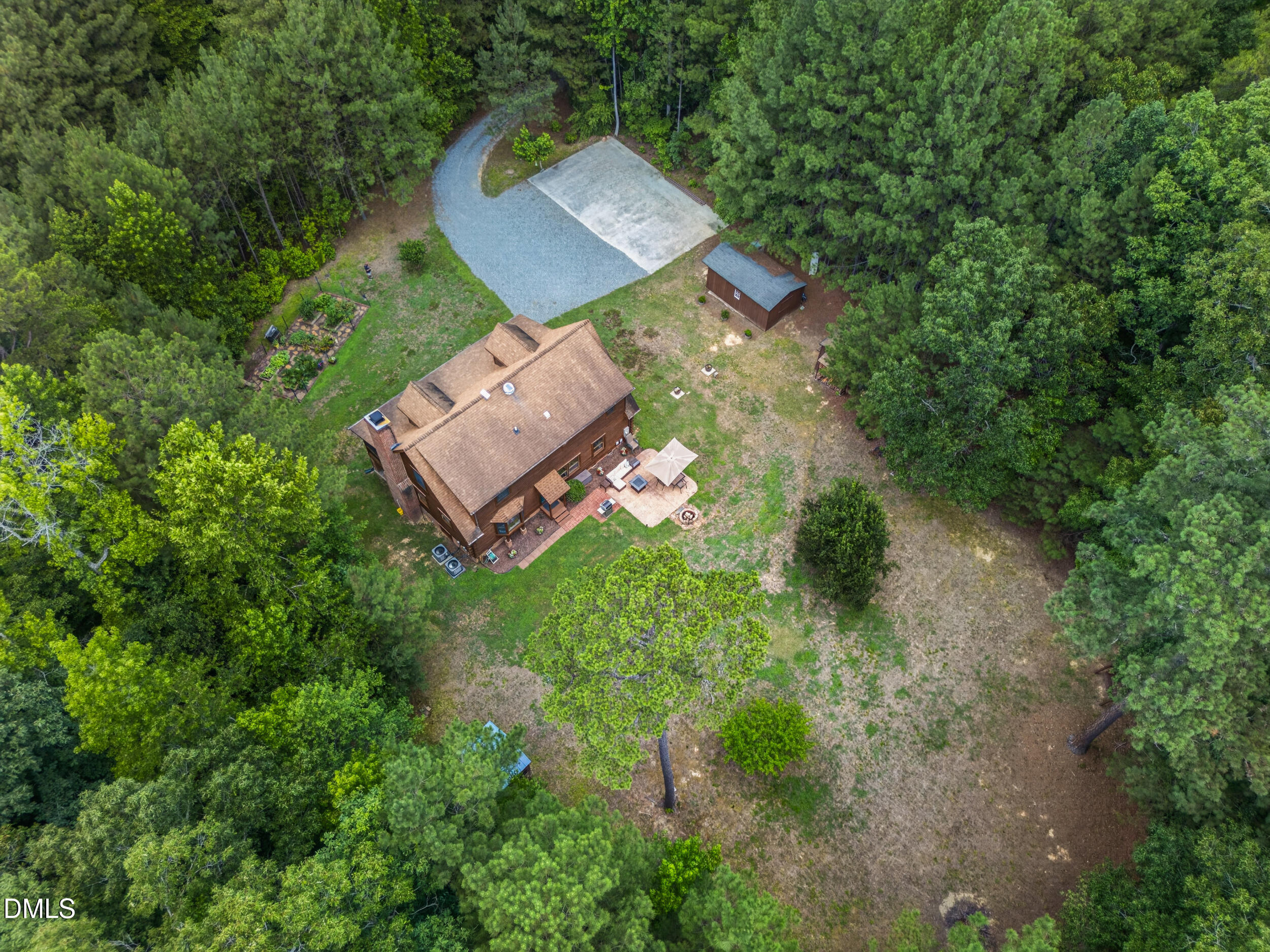 main property photo 42