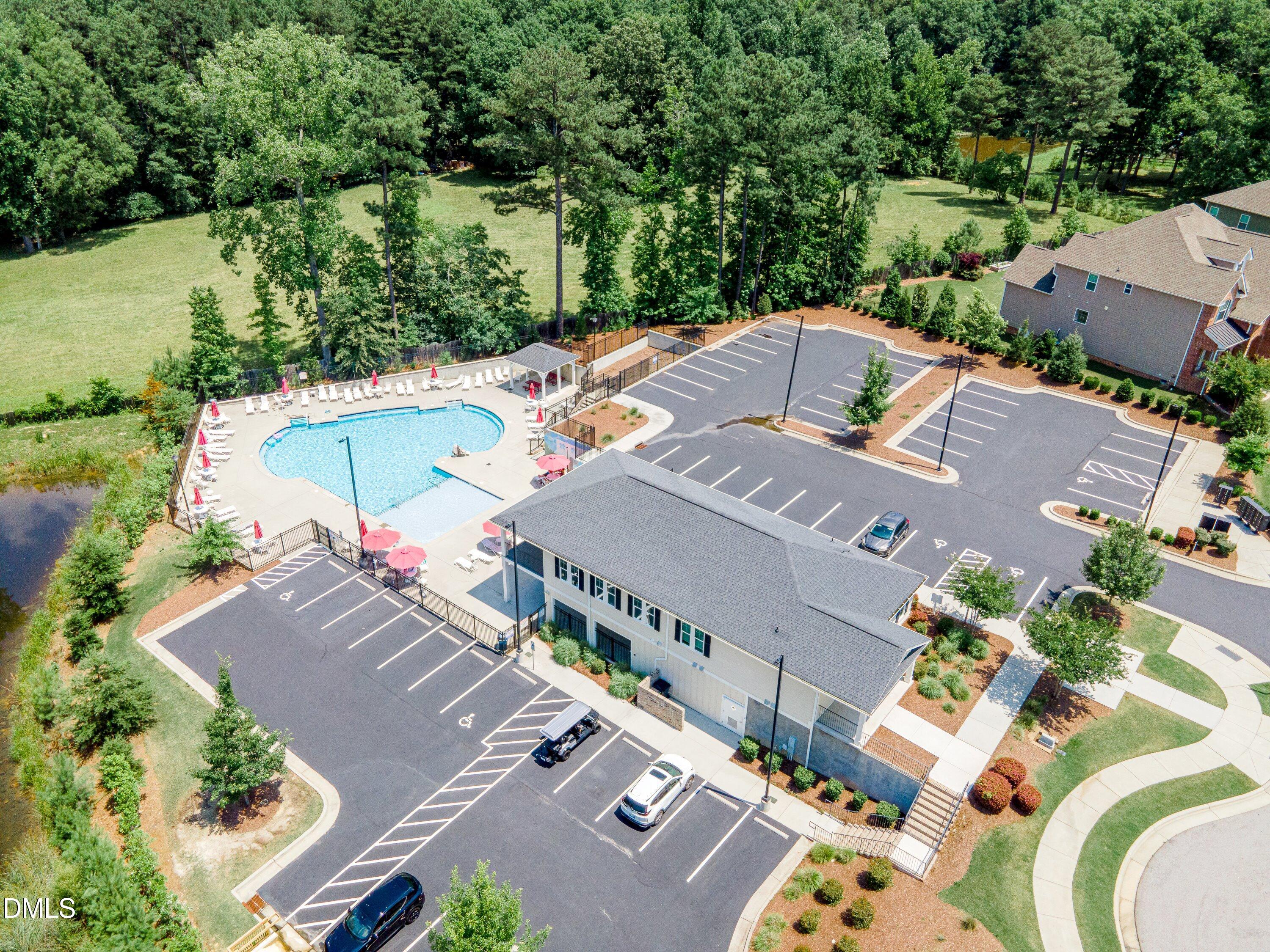main property photo 87