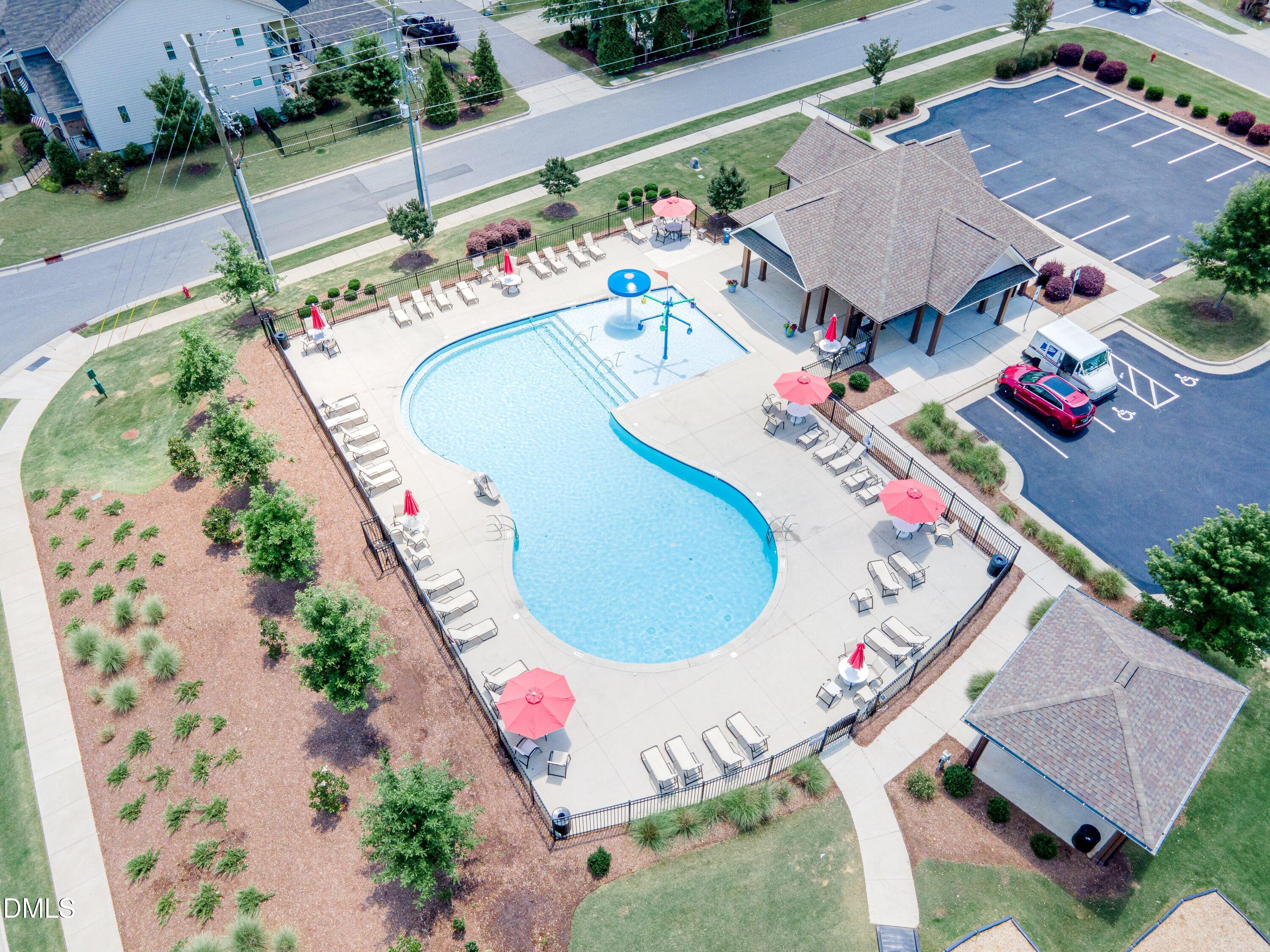 main property photo 95