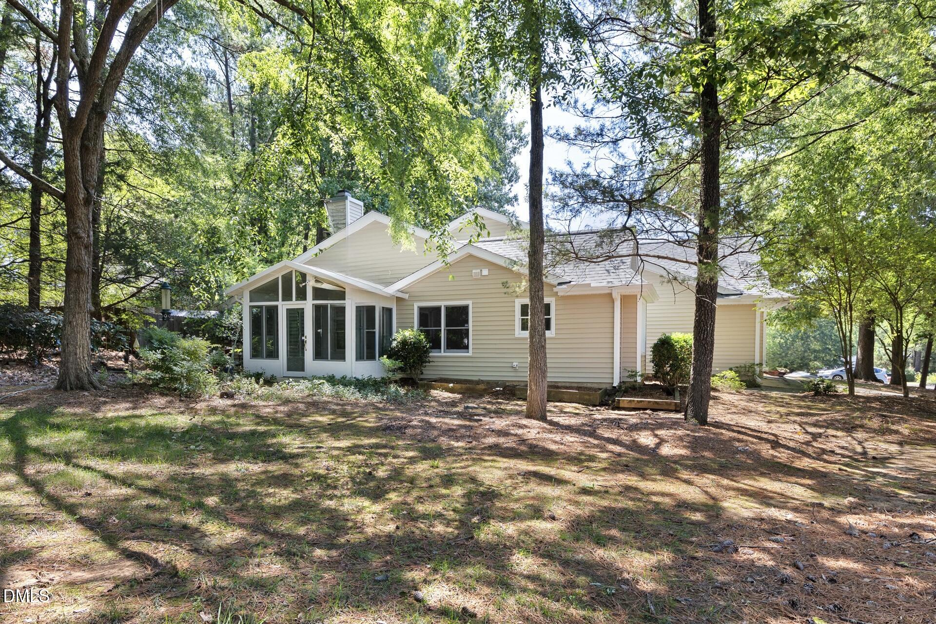 main property photo 23