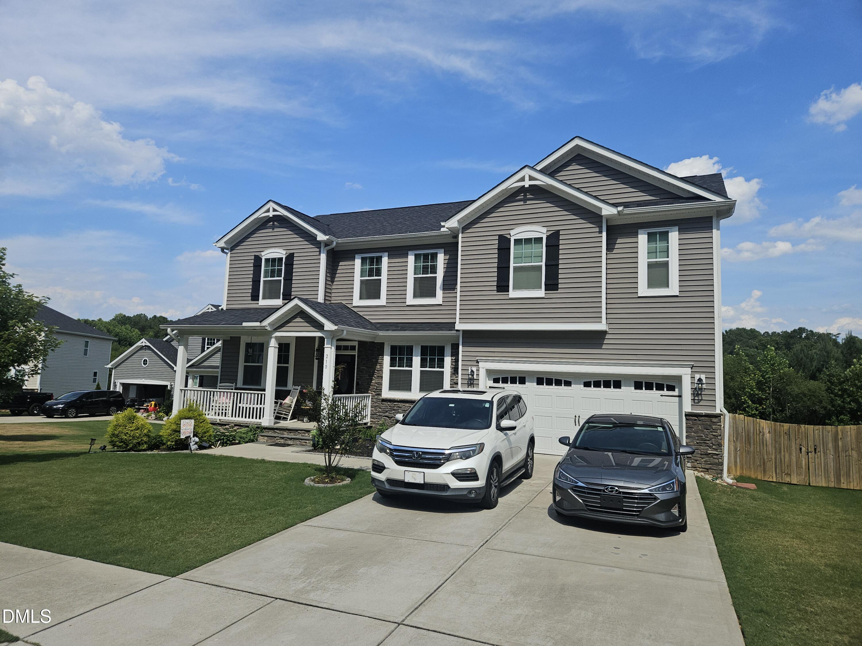main property photo 1