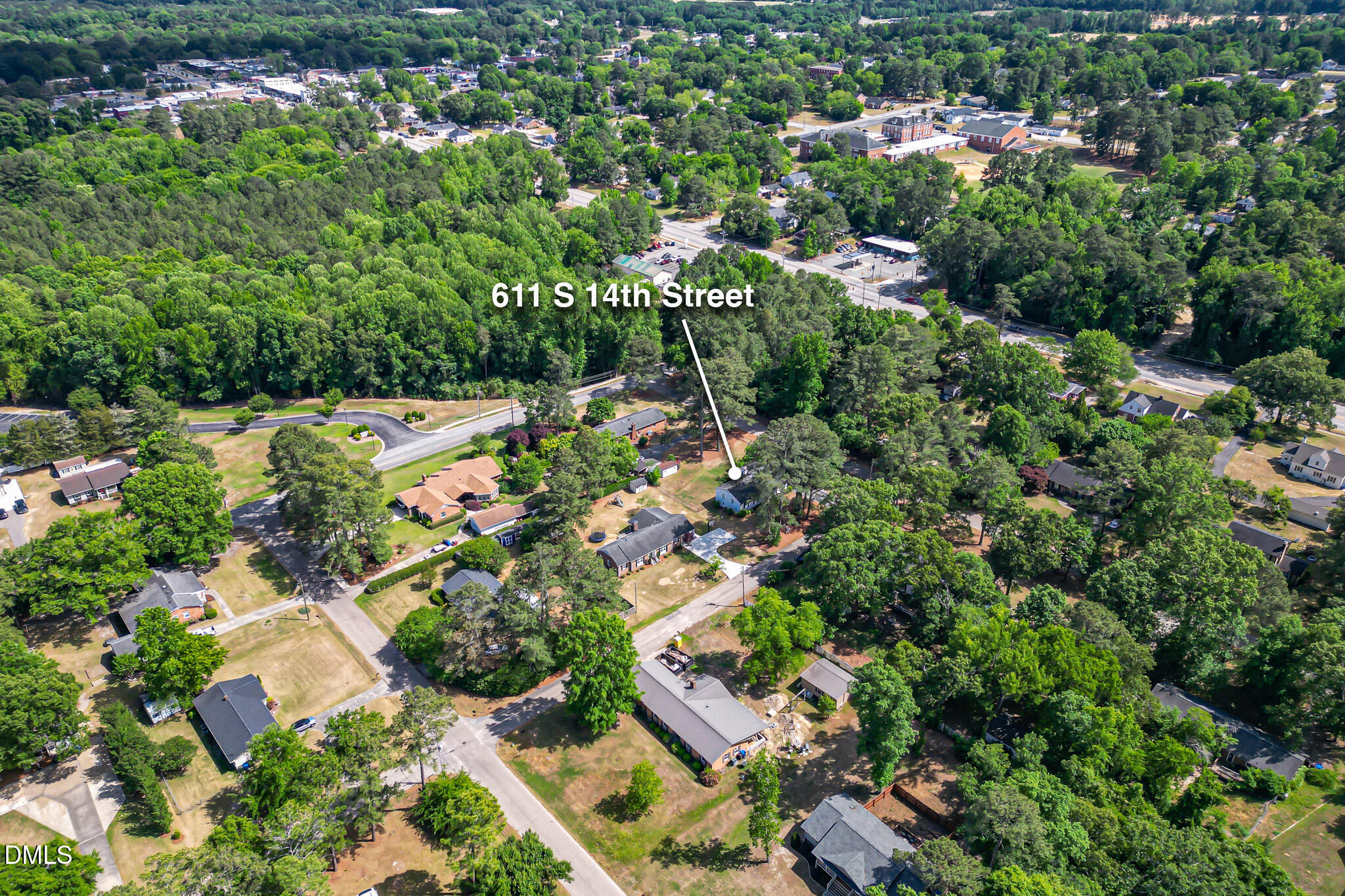 main property photo 25