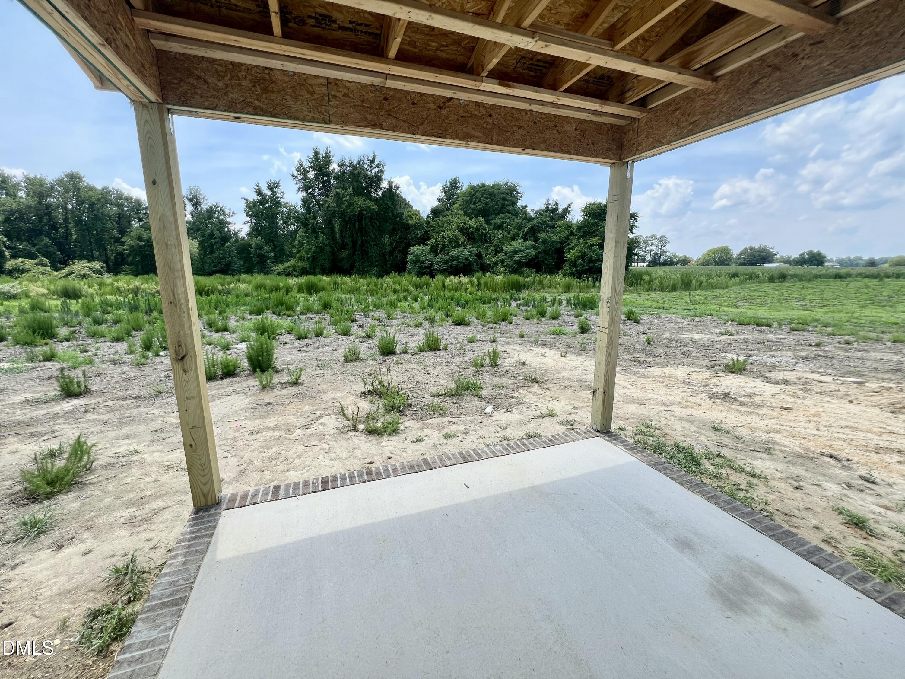 main property photo 14