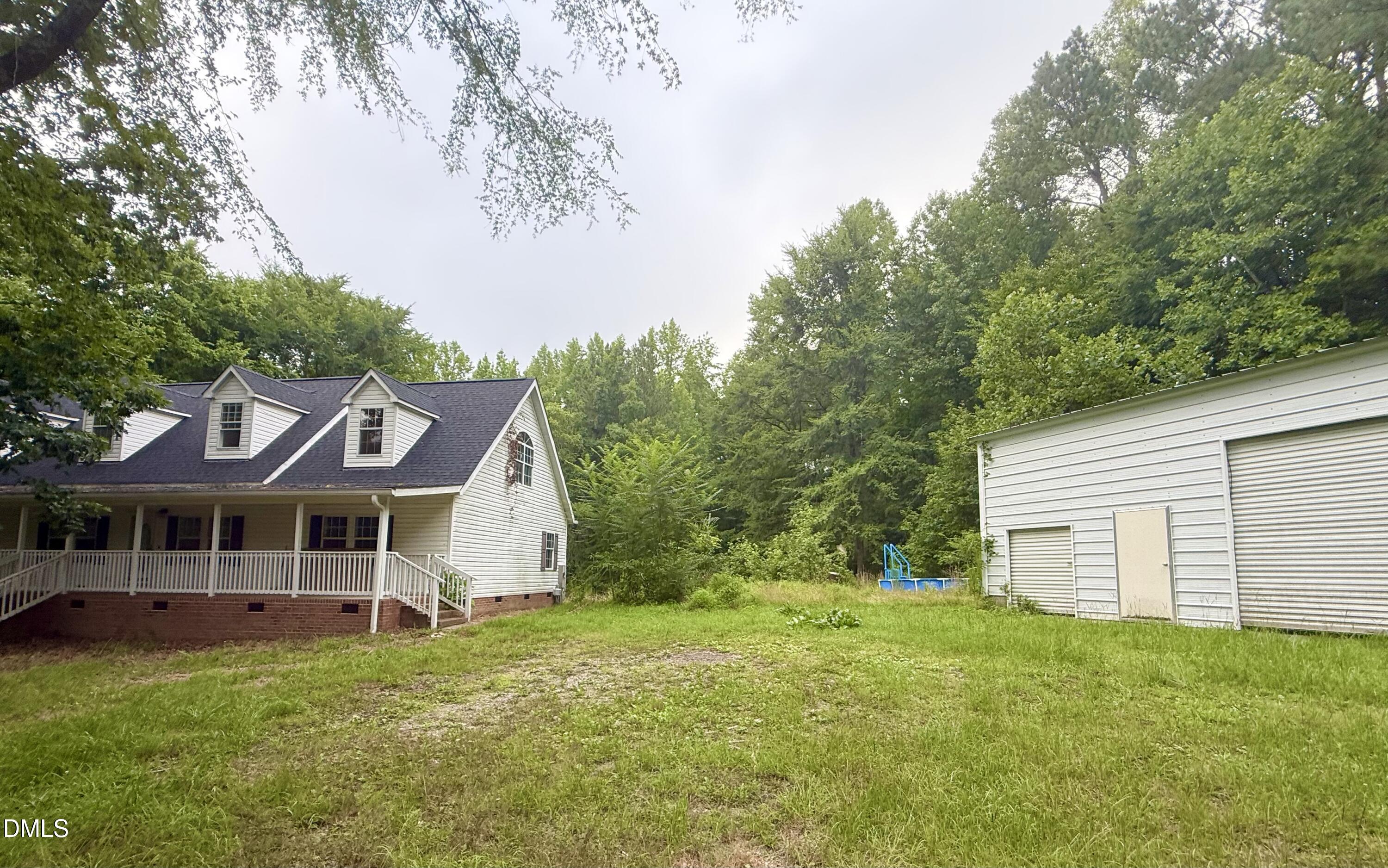 main property photo 25
