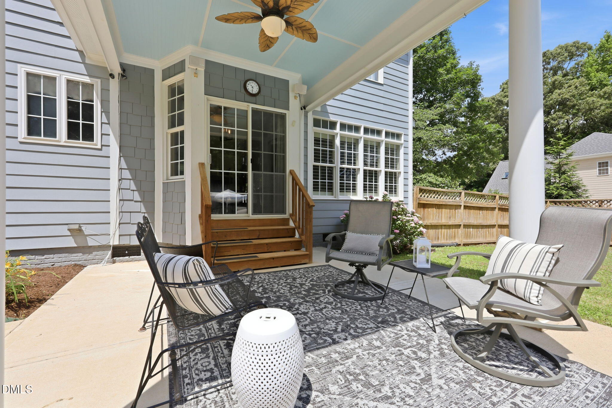 main property photo 22