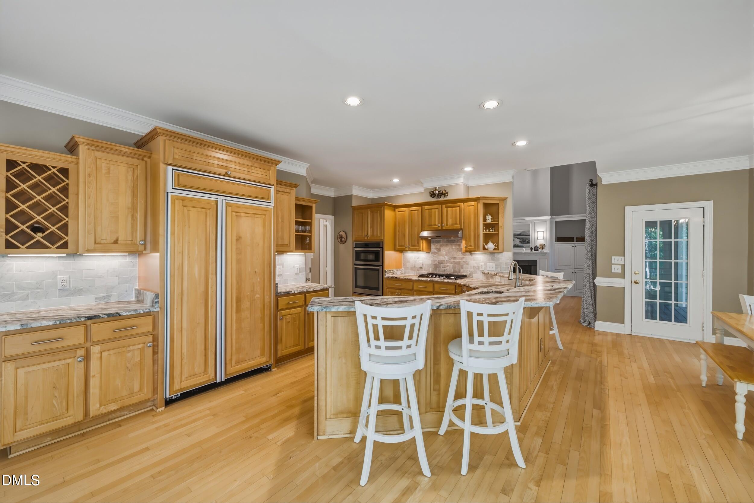 main property photo 29