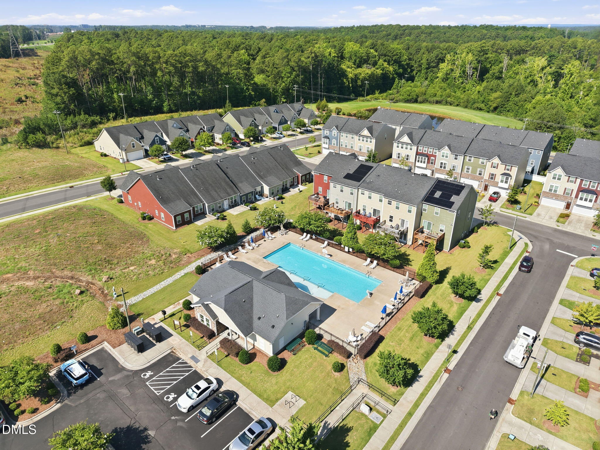 main property photo 51