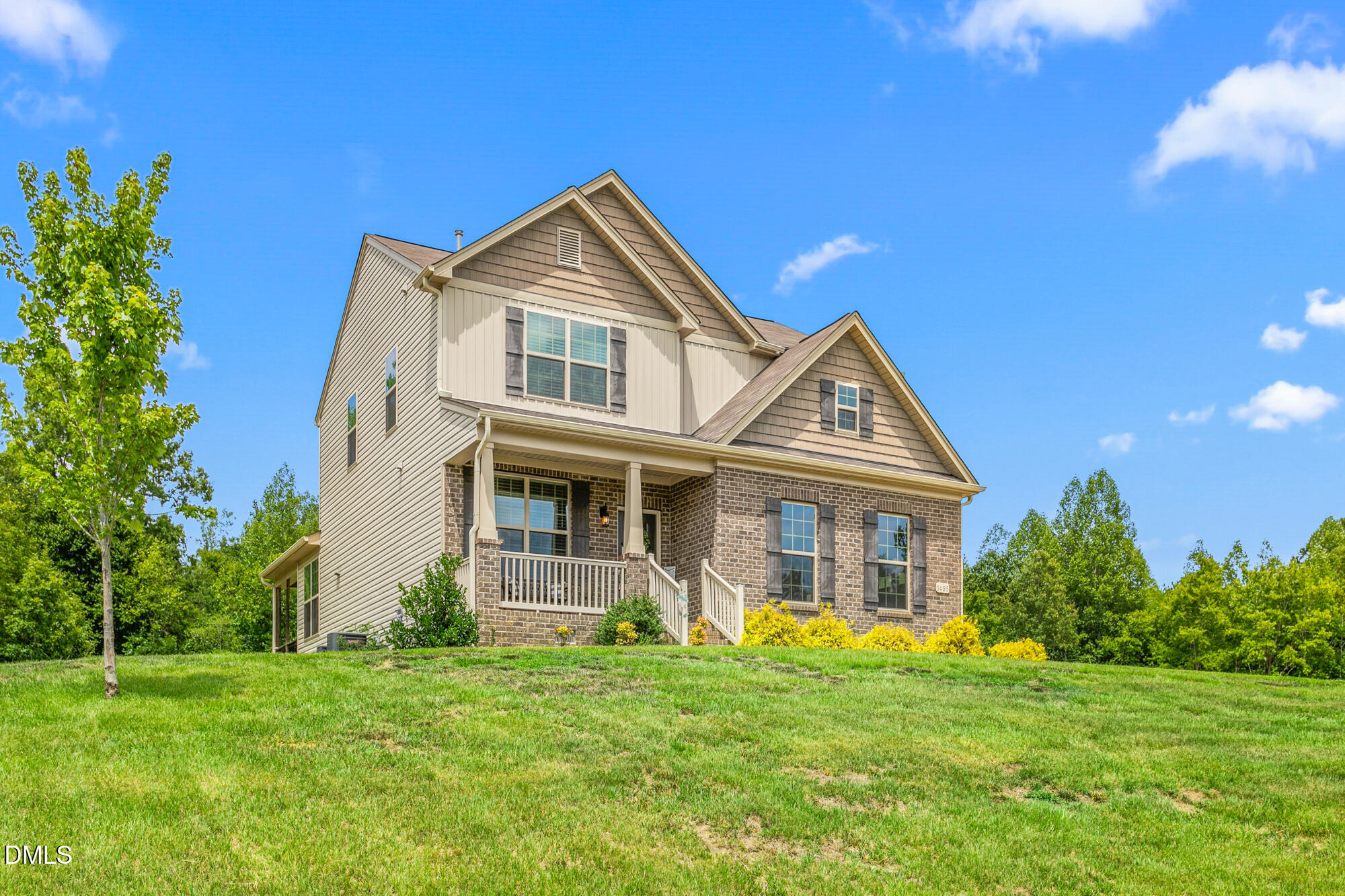 main property photo 36