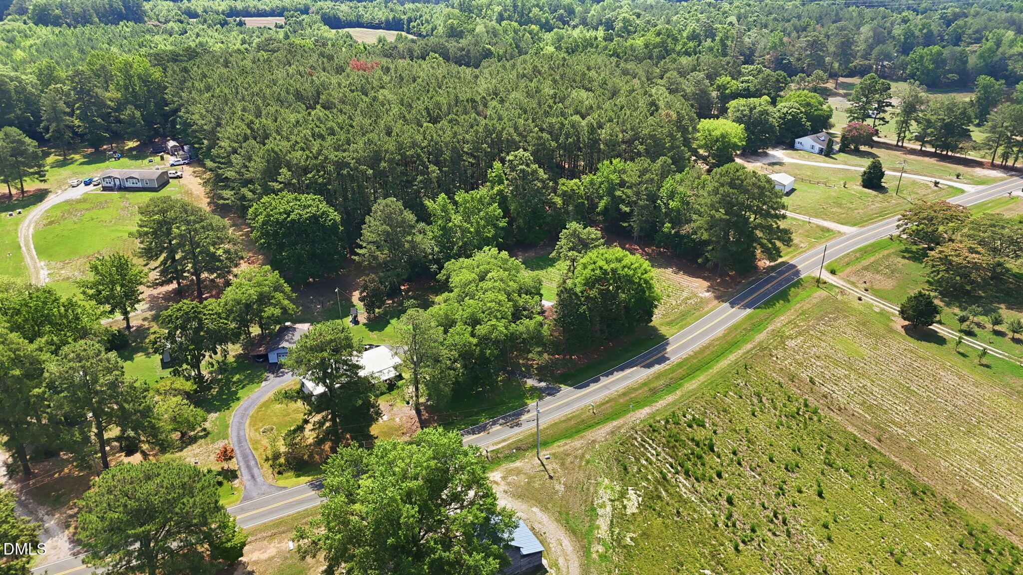 main property photo 8