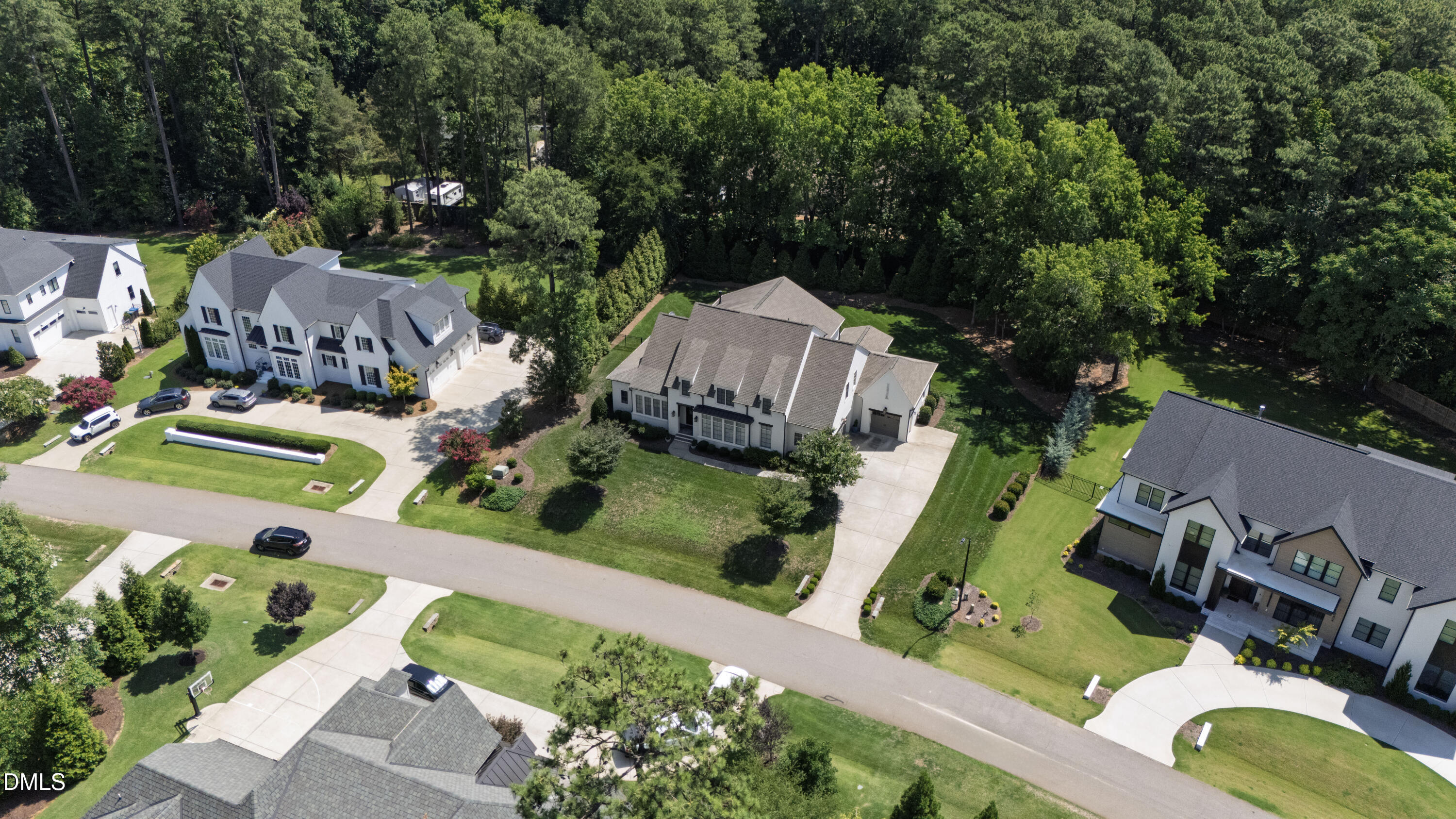 main property photo 89