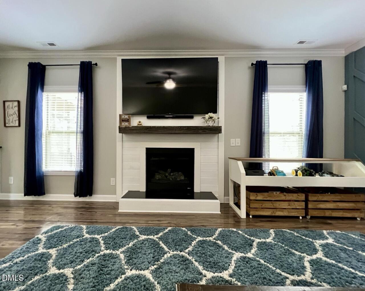main property photo 13