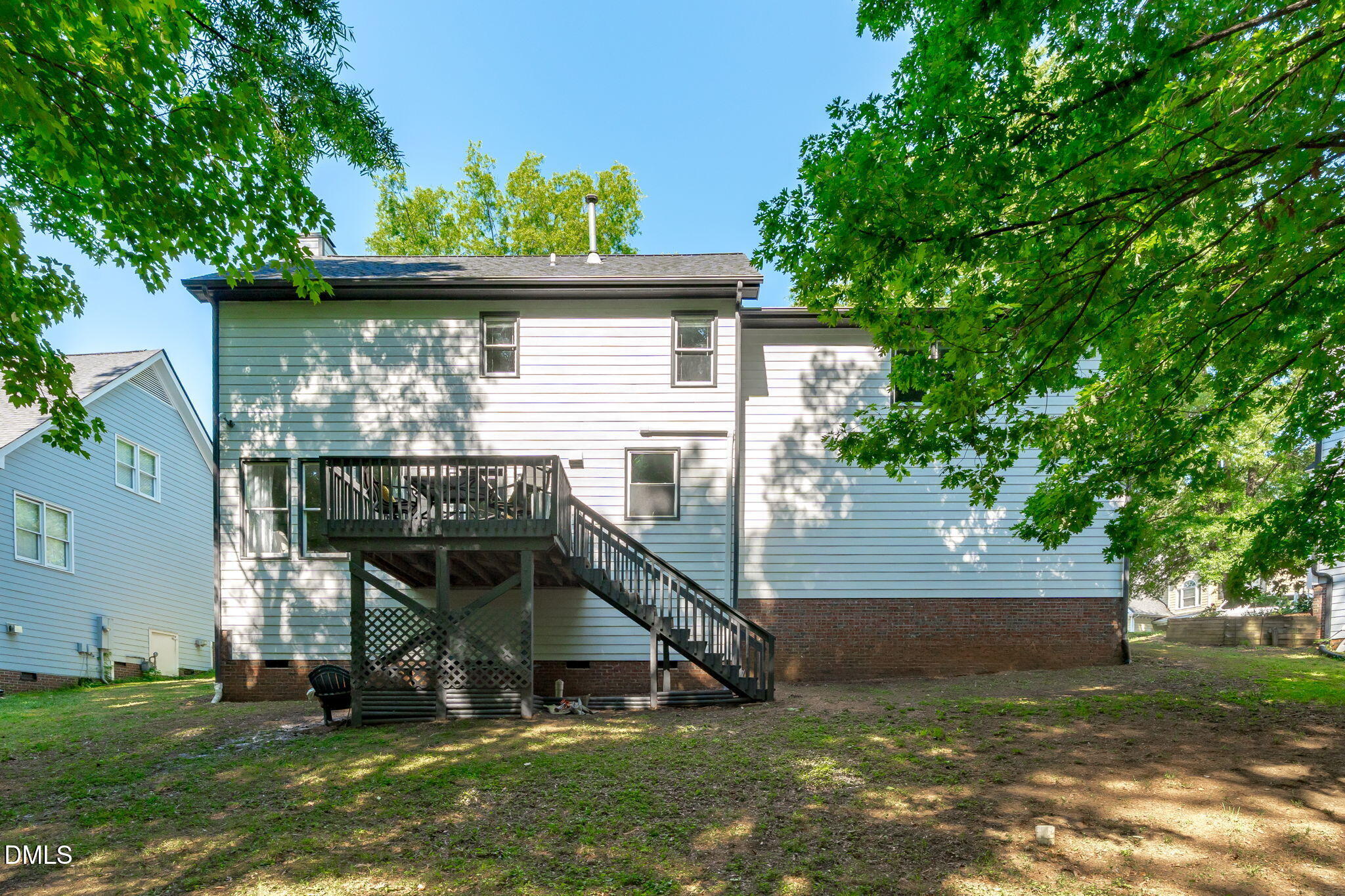 main property photo 44