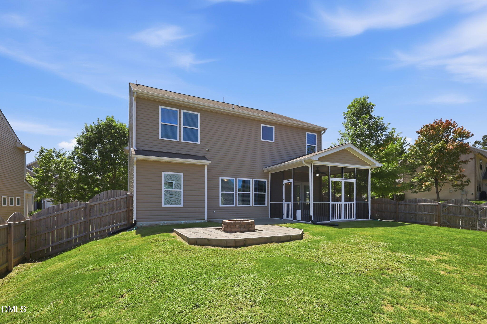 main property photo 38