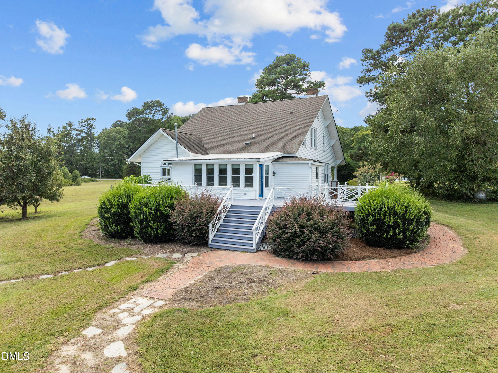 main property photo 60
