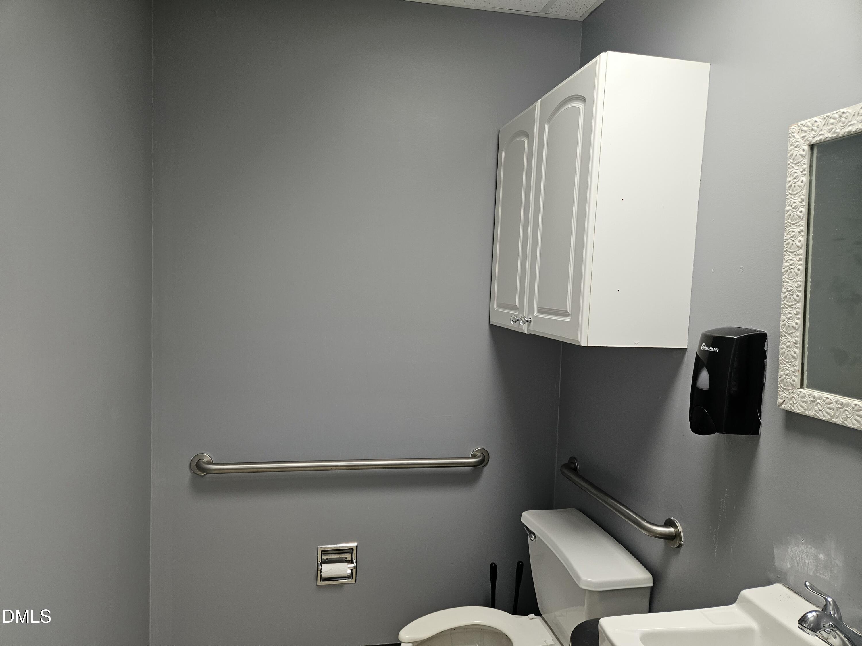 main property photo 15