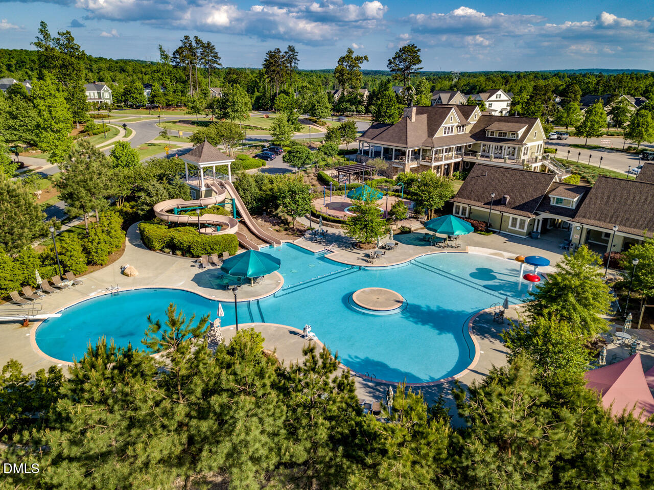 main property photo 50