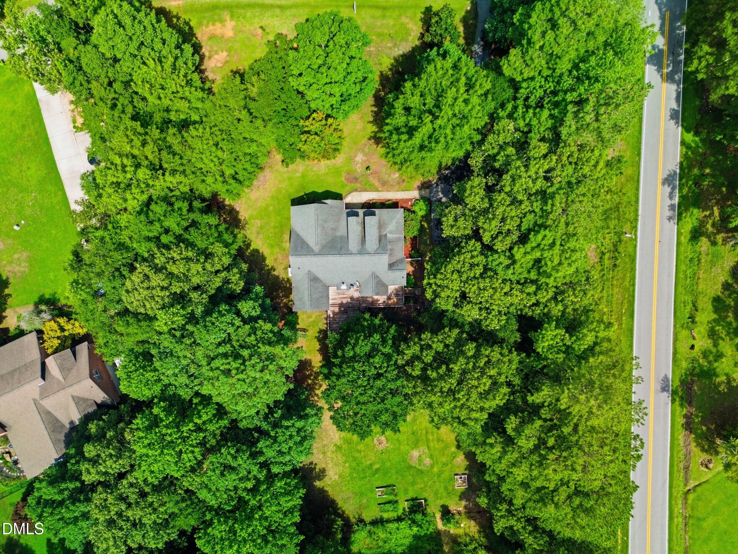 main property photo 5