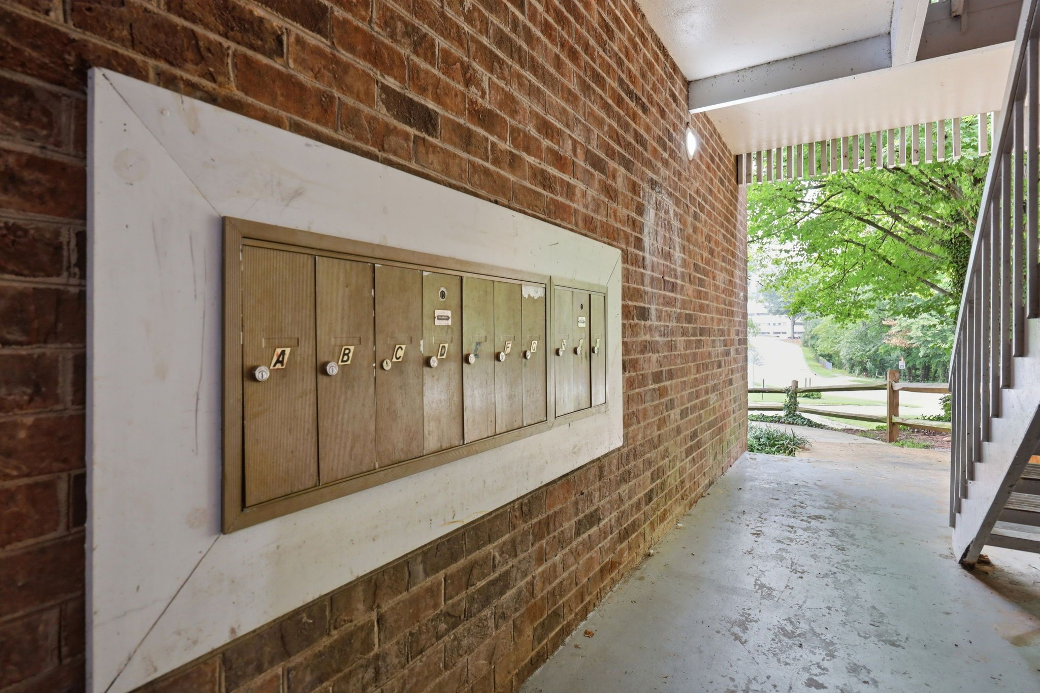 main property photo 25