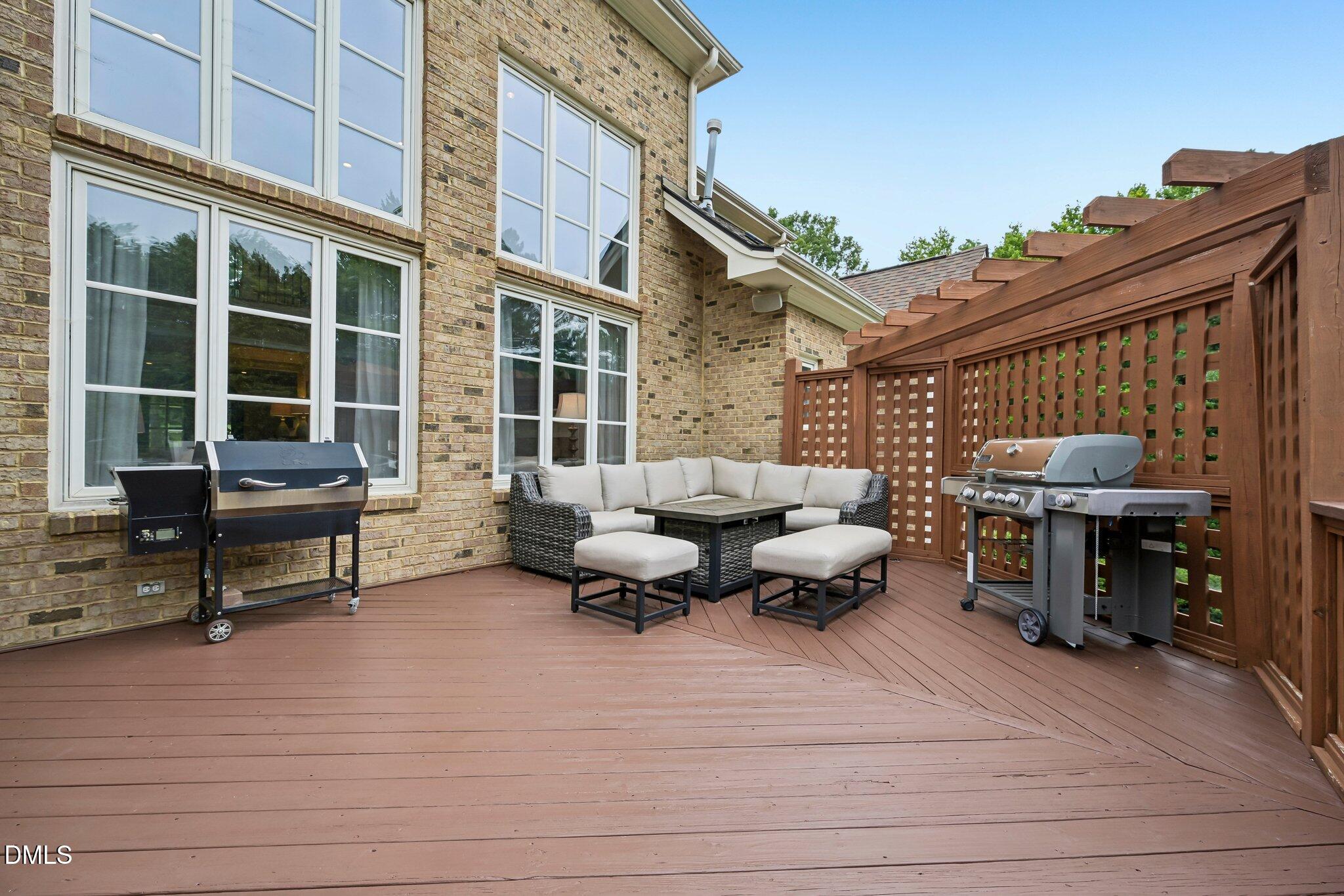 main property photo 73