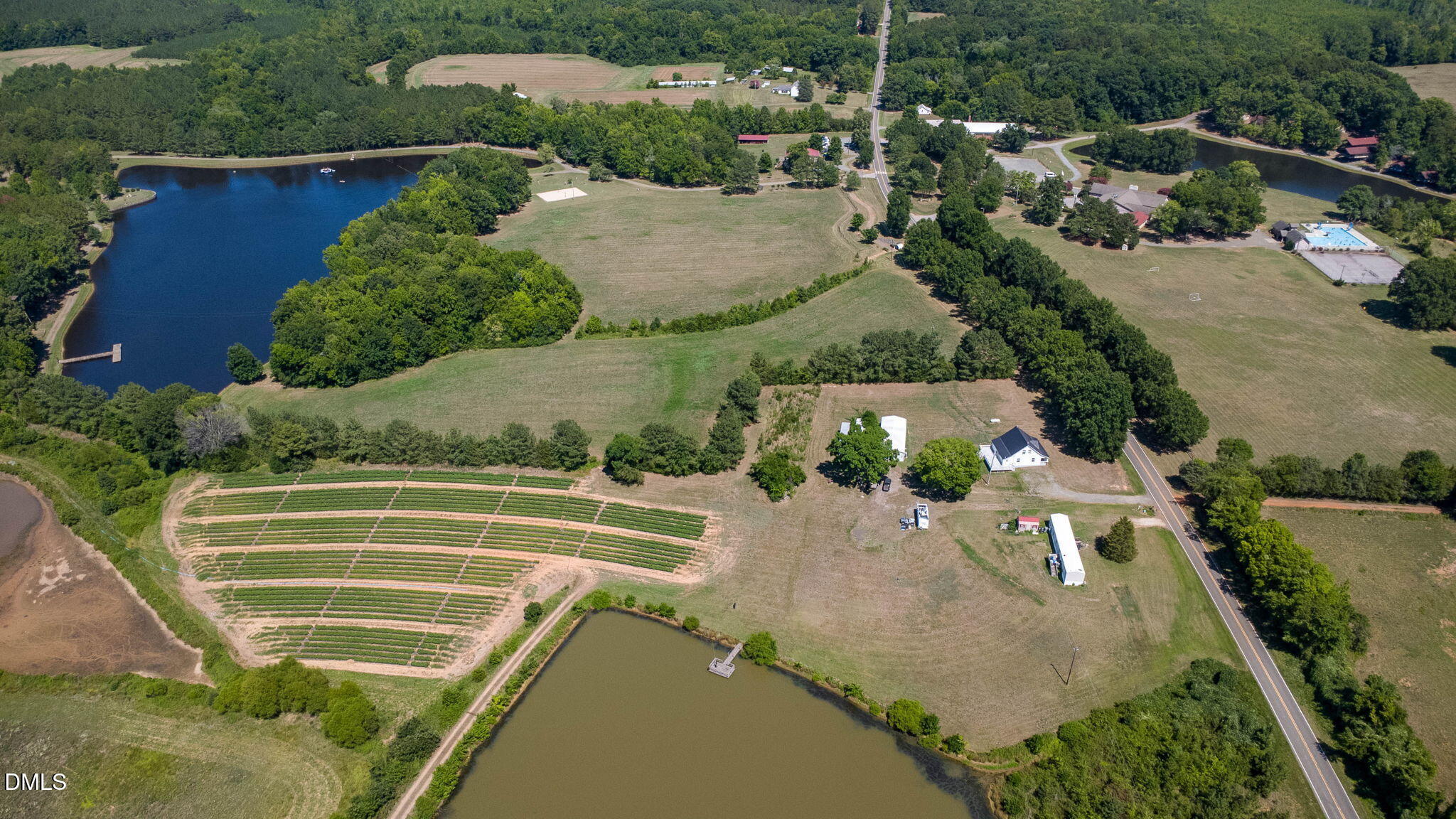main property photo 43