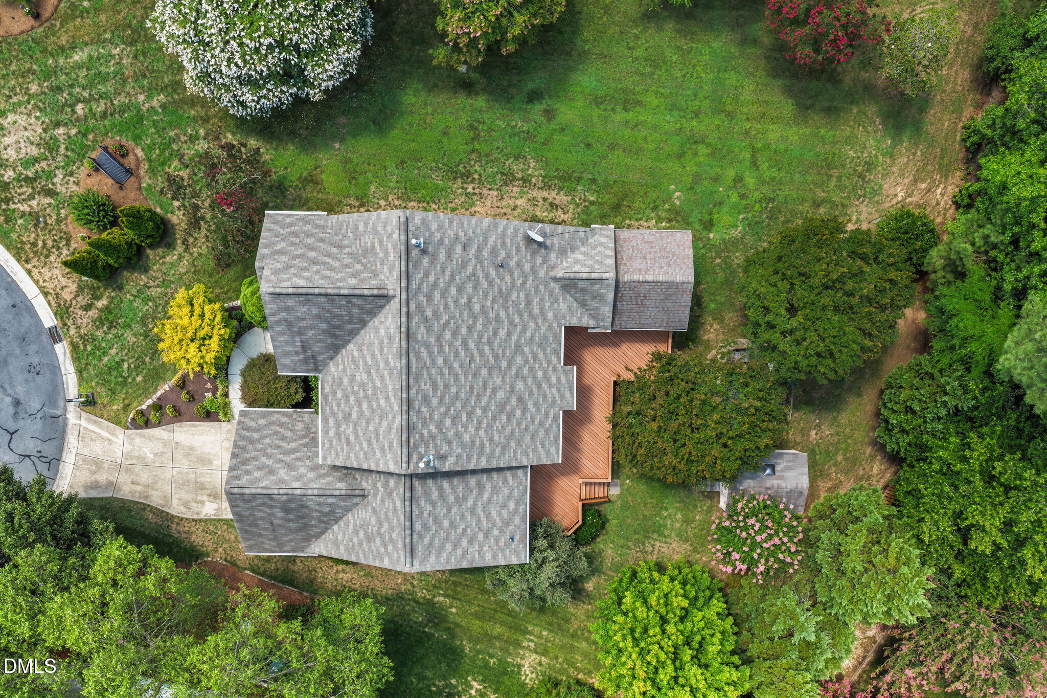 main property photo 65