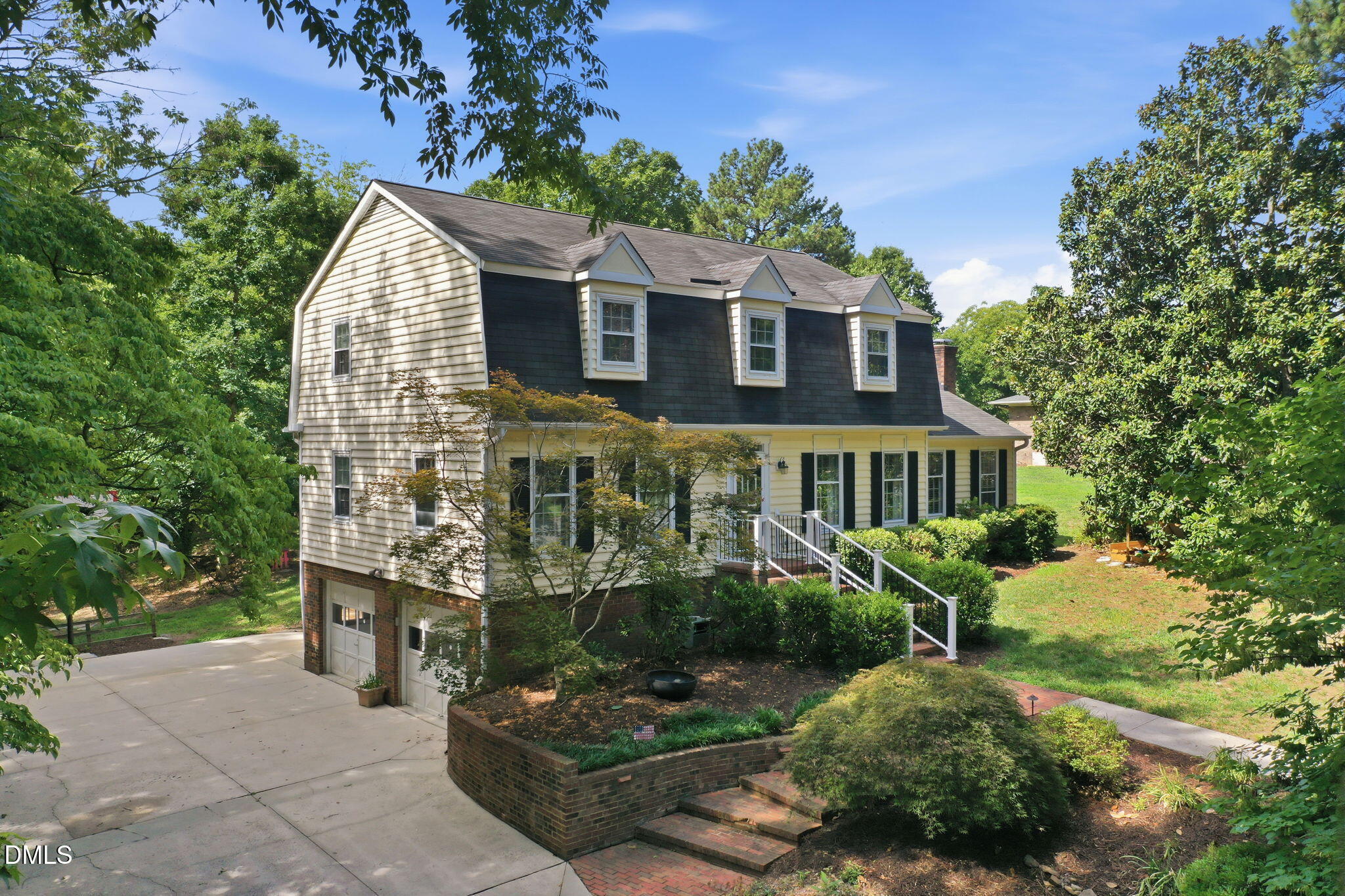 main property photo 61