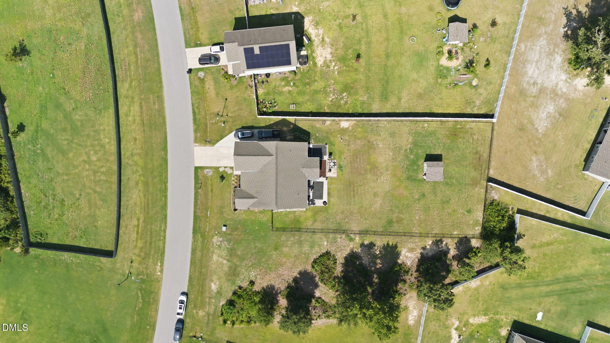 main property photo 31