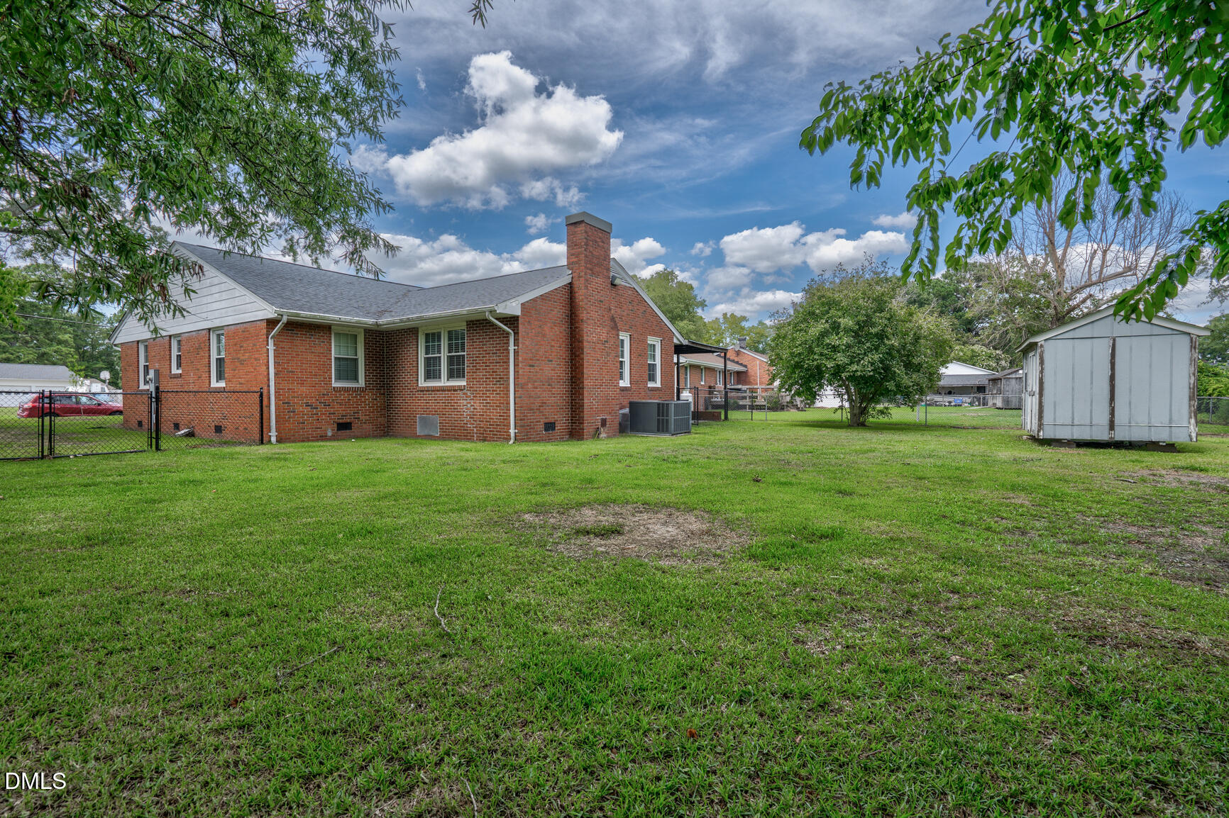 main property photo 22