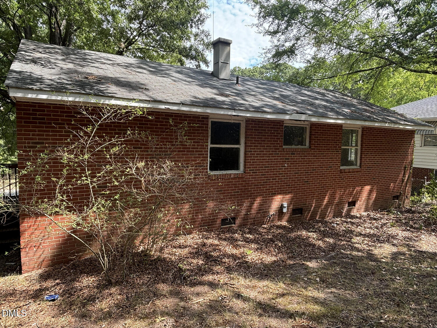 main property photo 41