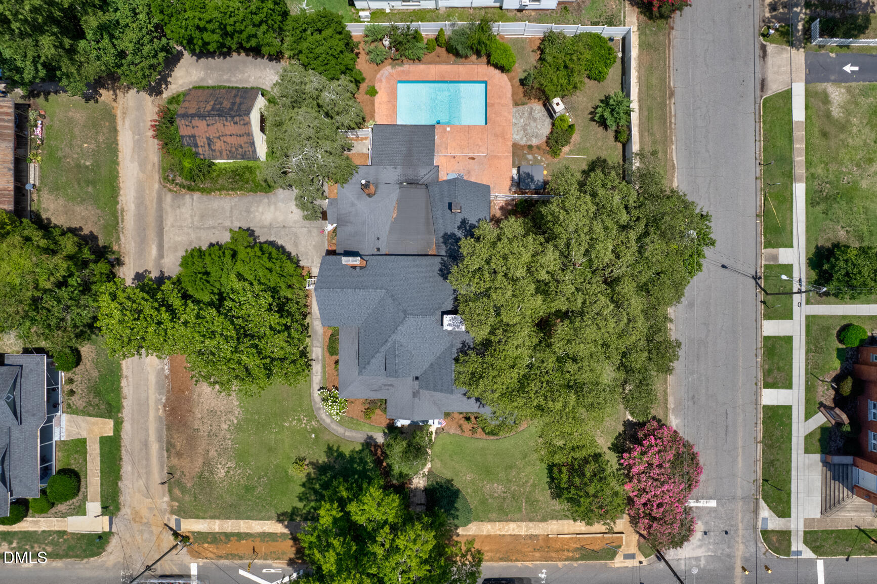 main property photo 58
