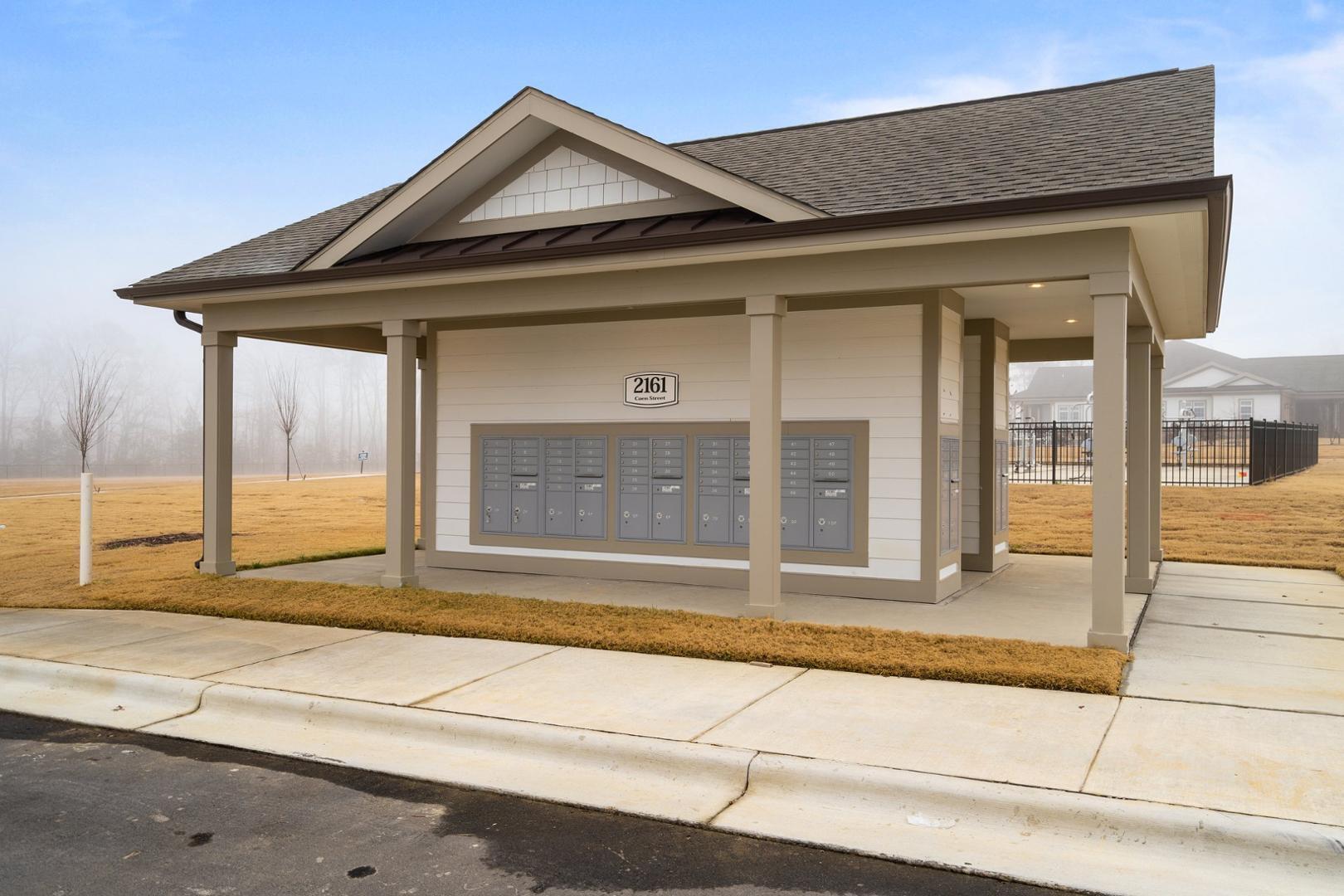 main property photo 23