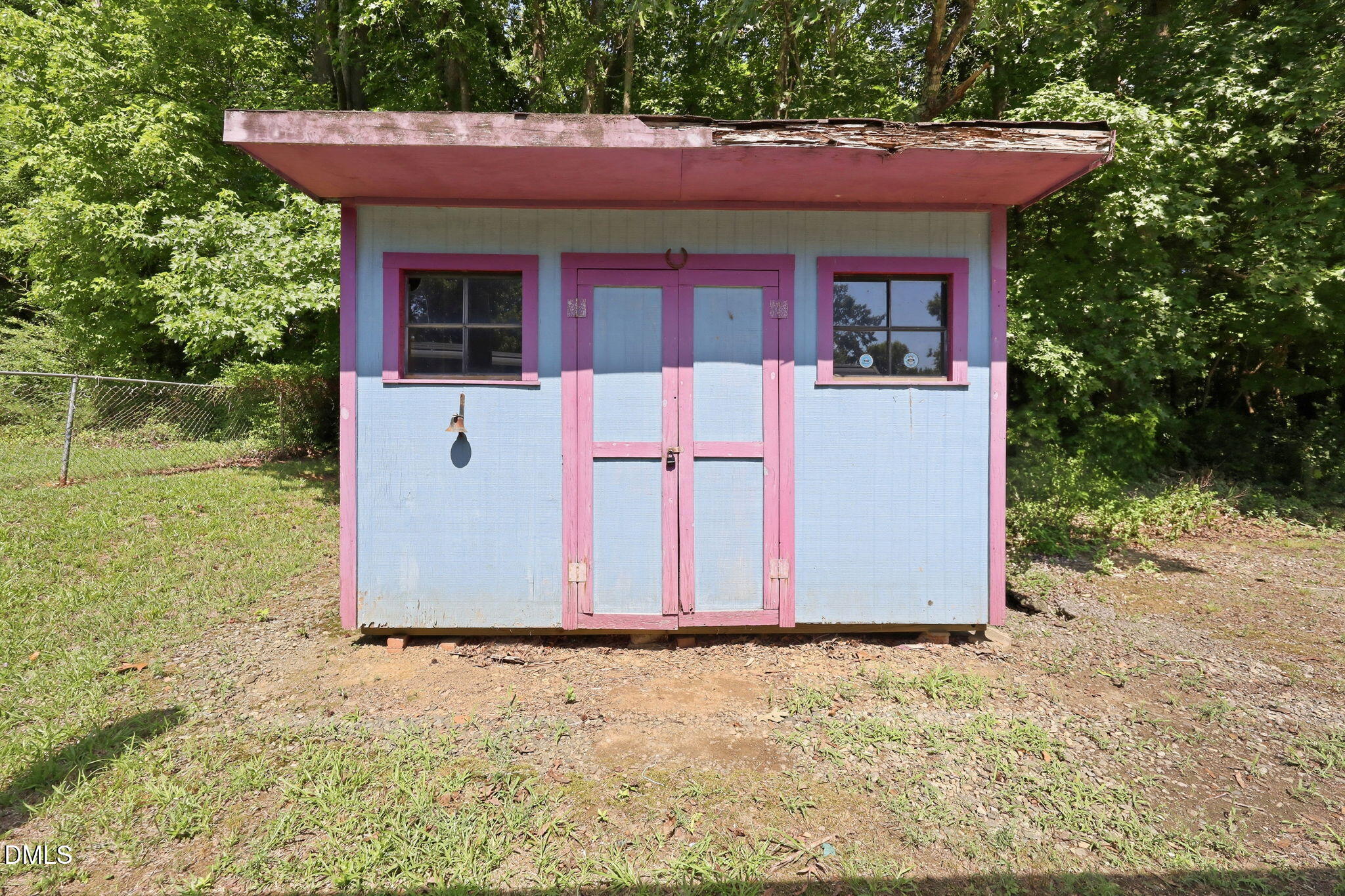 main property photo 29