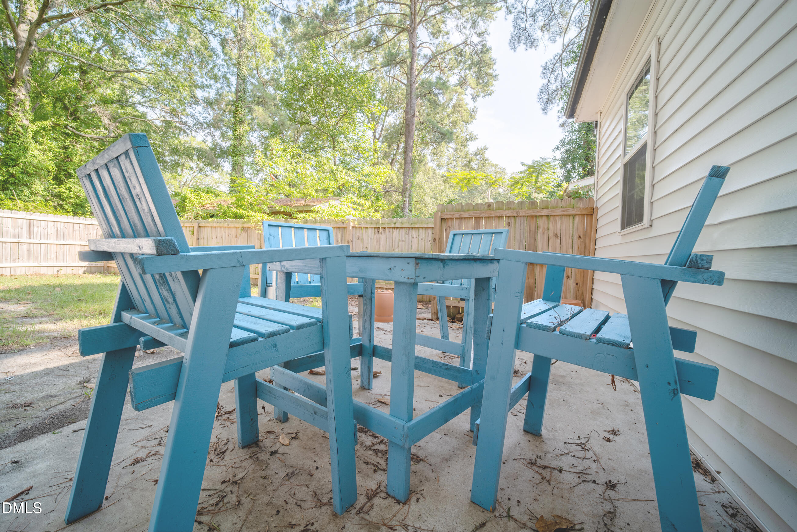 main property photo 22