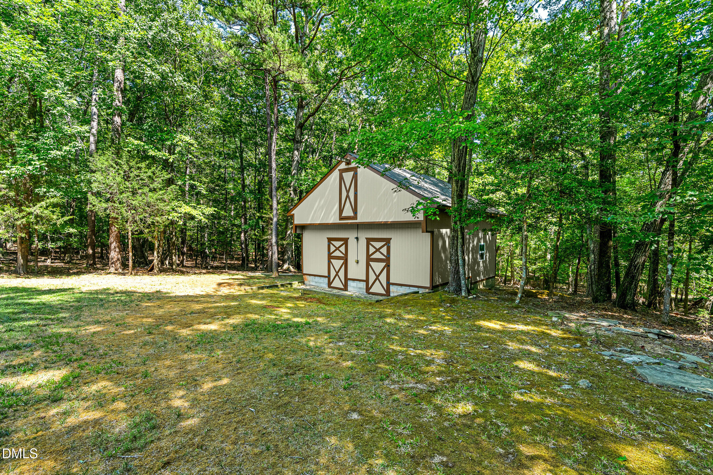 main property photo 43