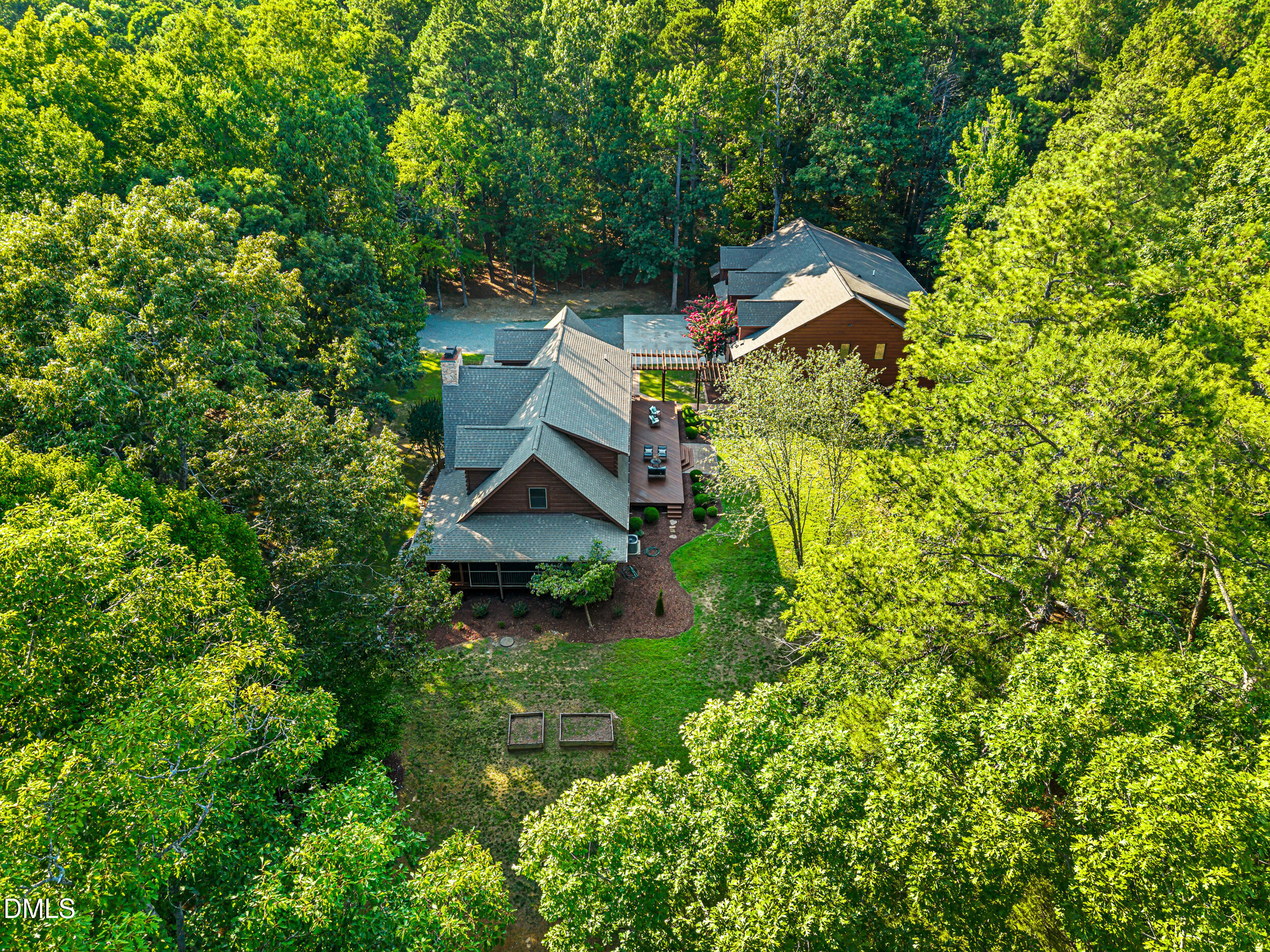 main property photo 77