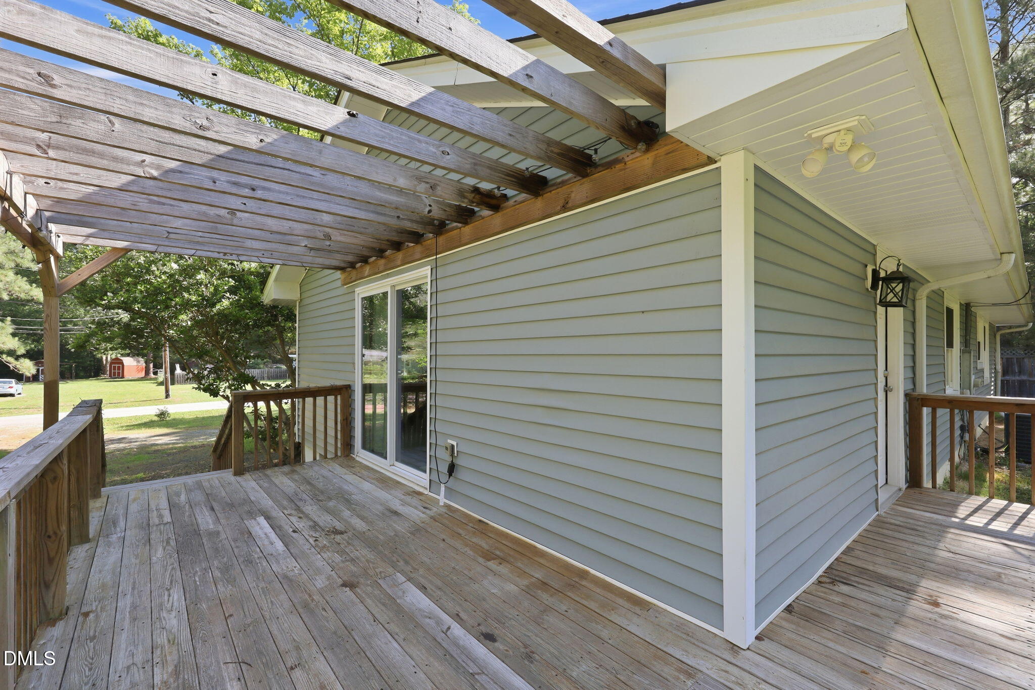 main property photo 19