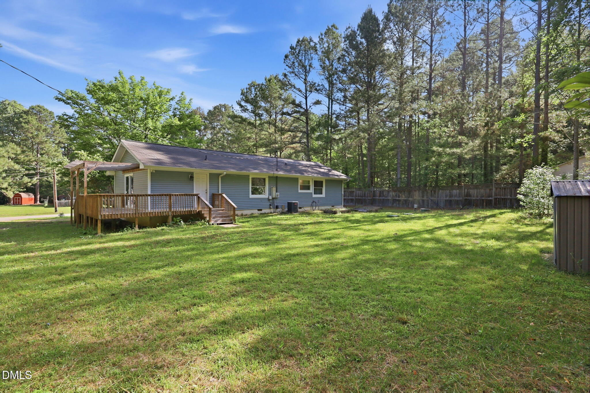 main property photo 24