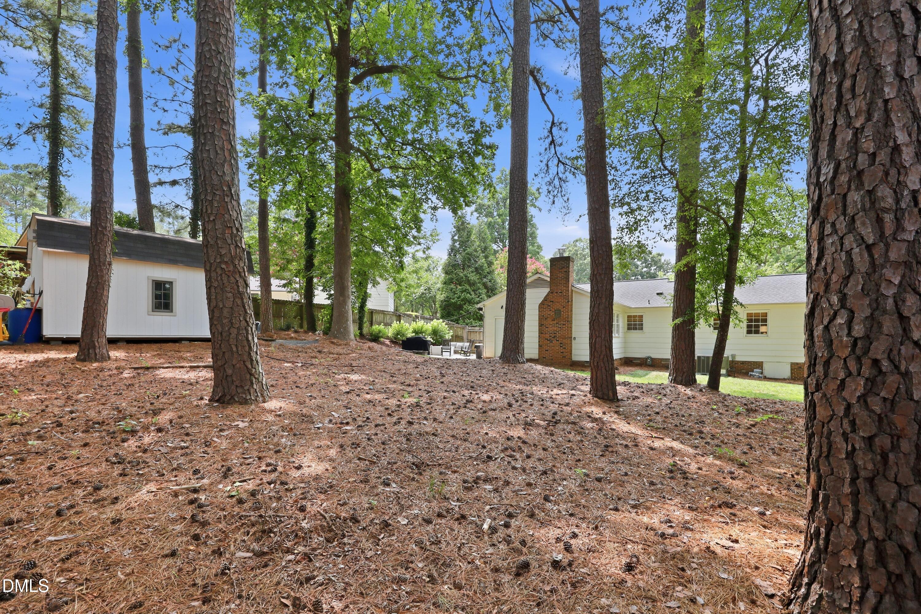 main property photo 23