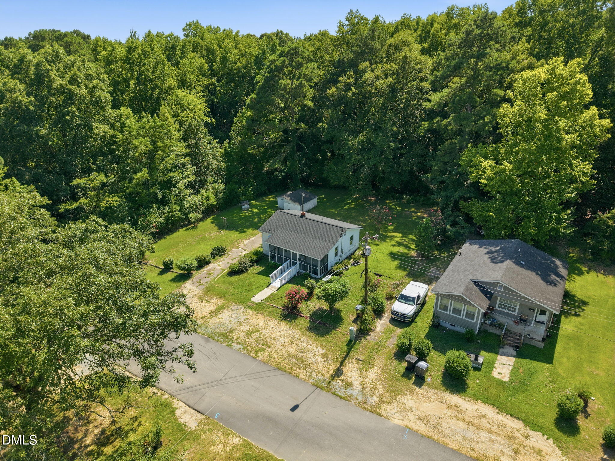 main property photo 39