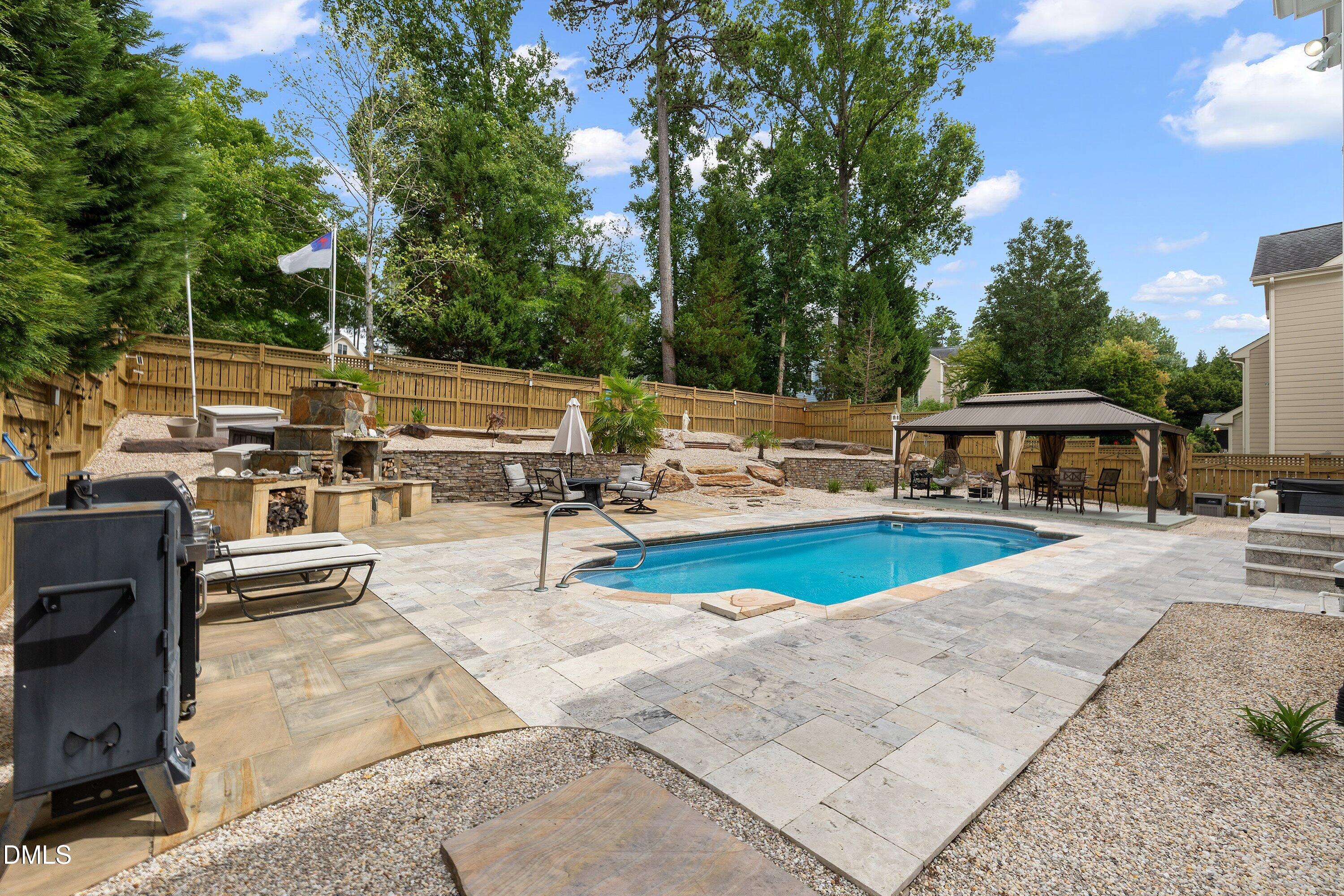main property photo 61
