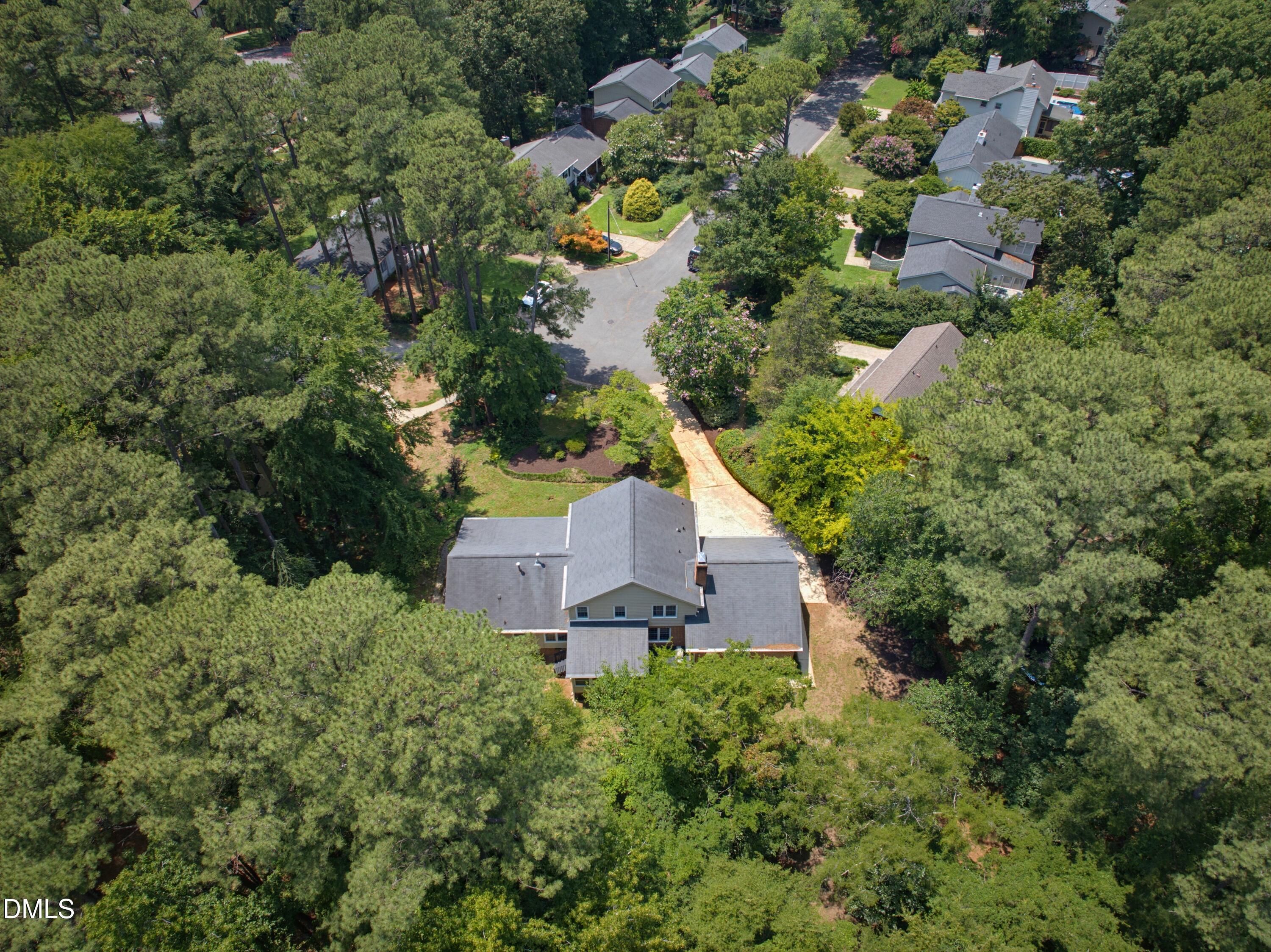 main property photo 50
