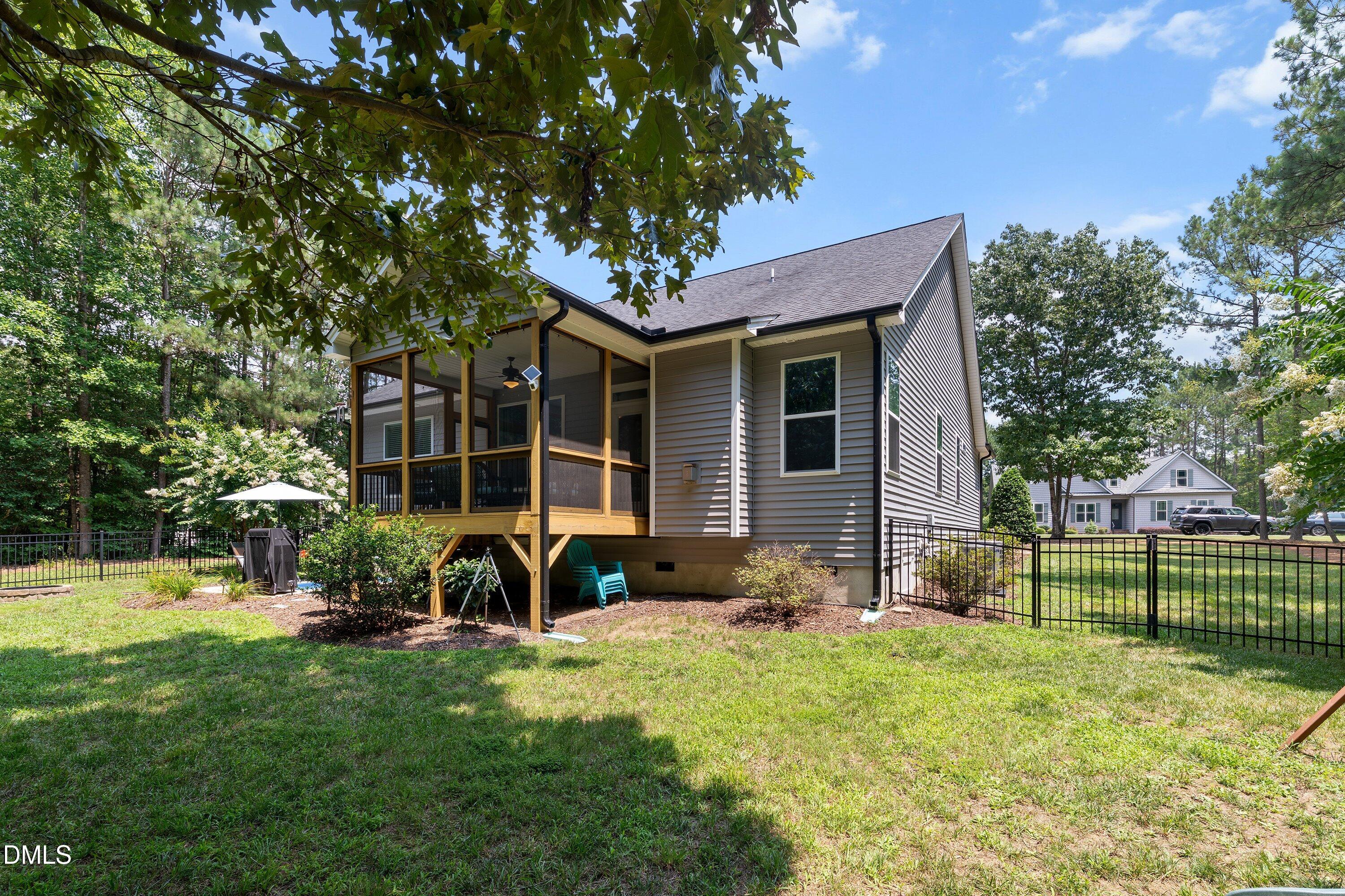 main property photo 54