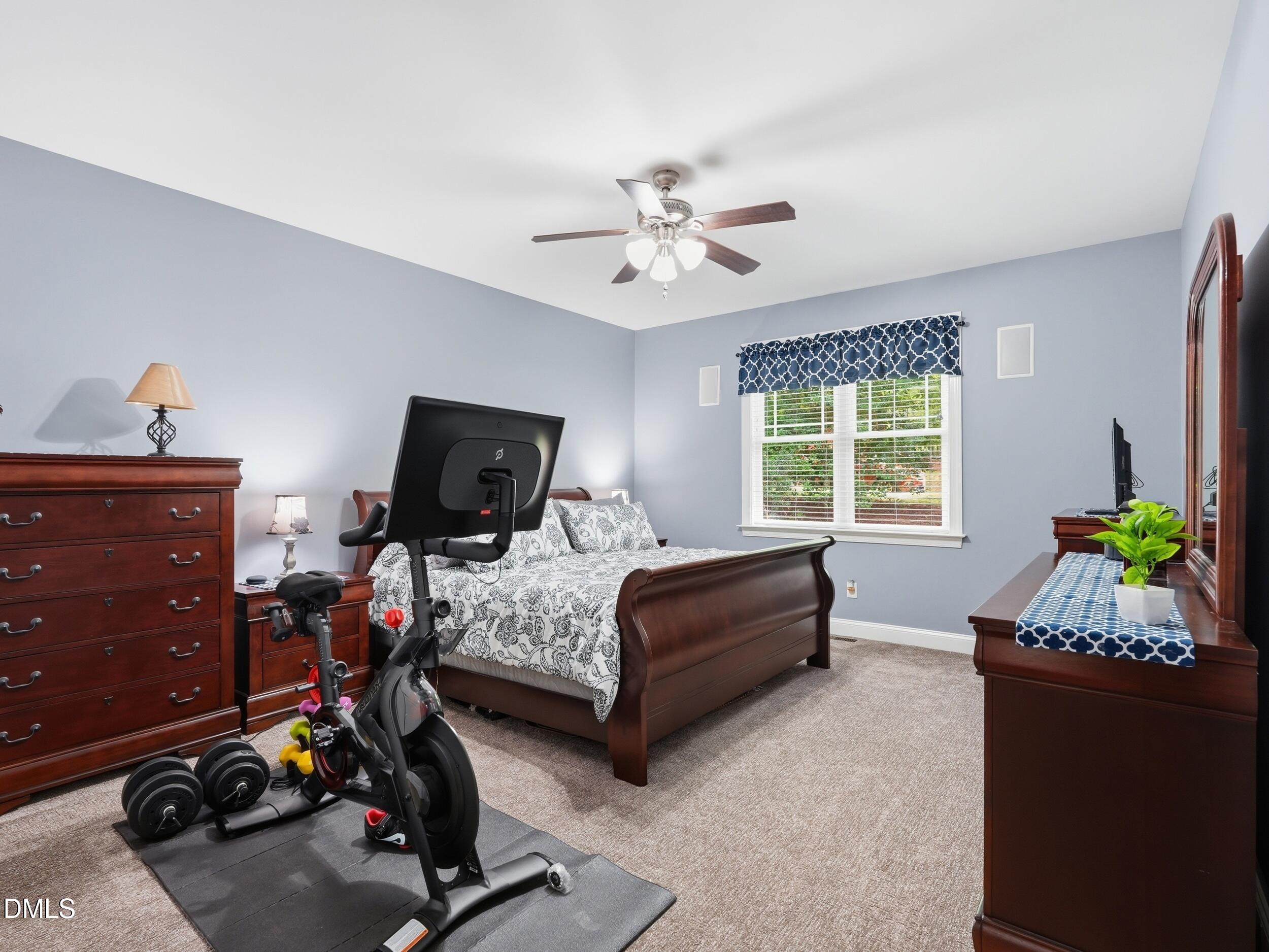 main property photo 29