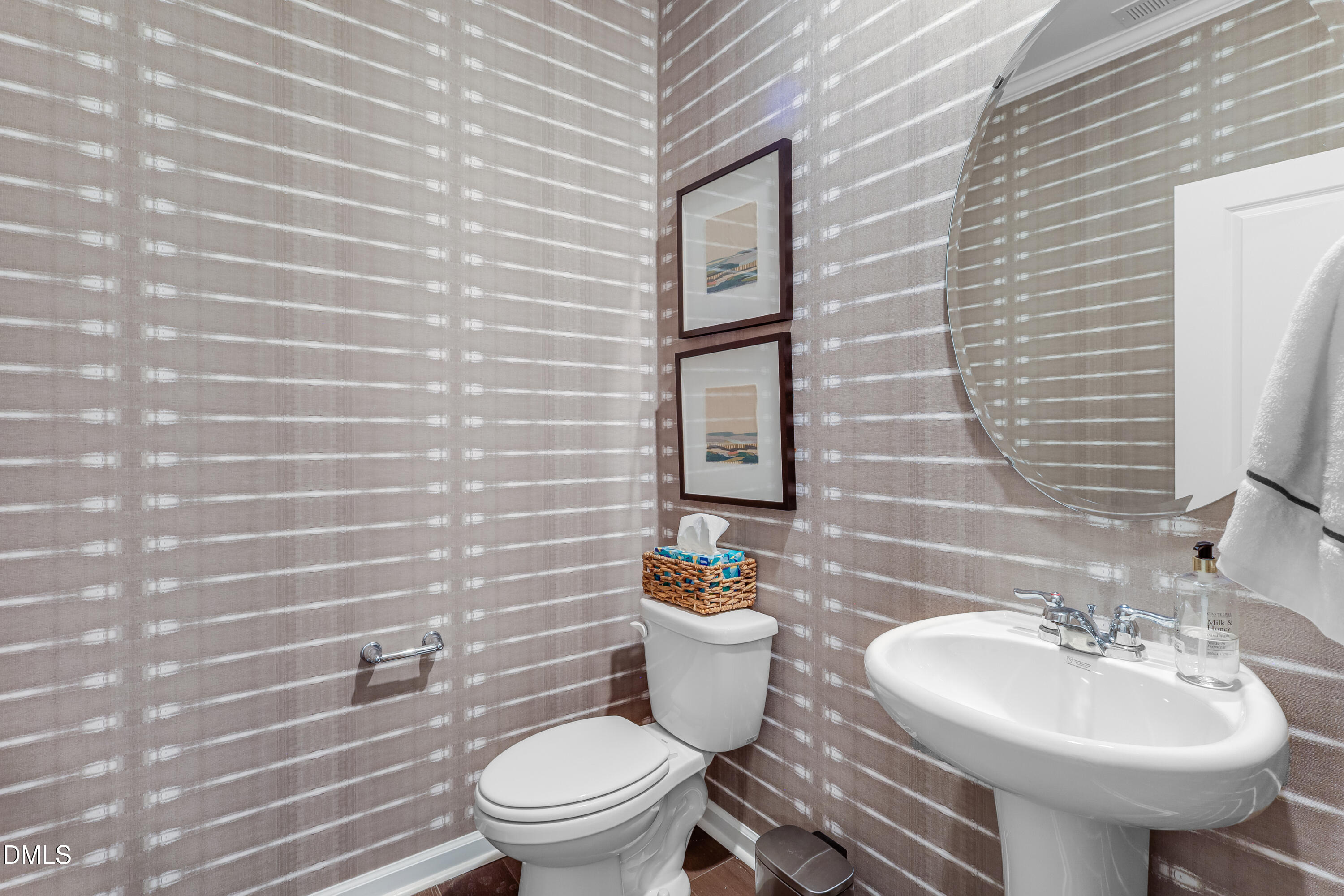 main property photo 42