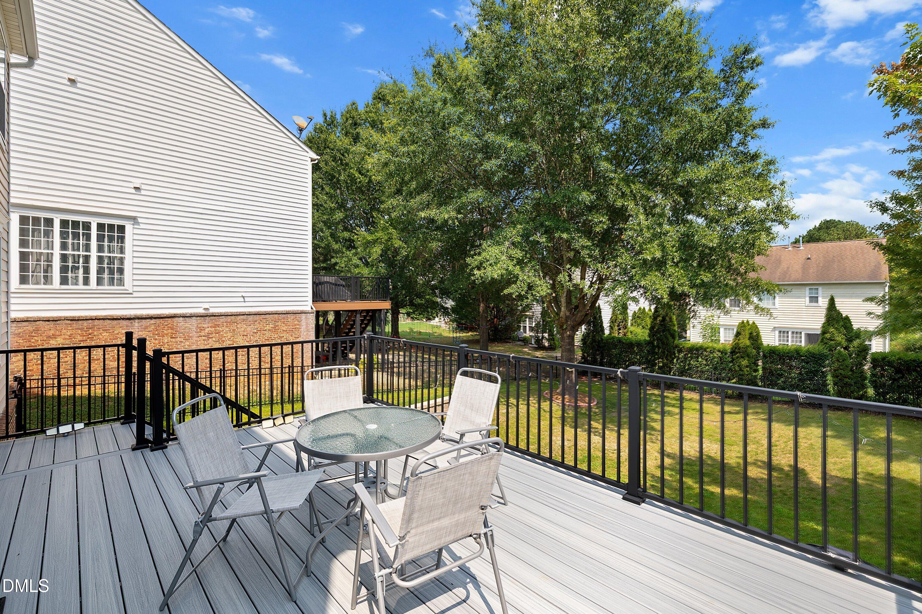 main property photo 54