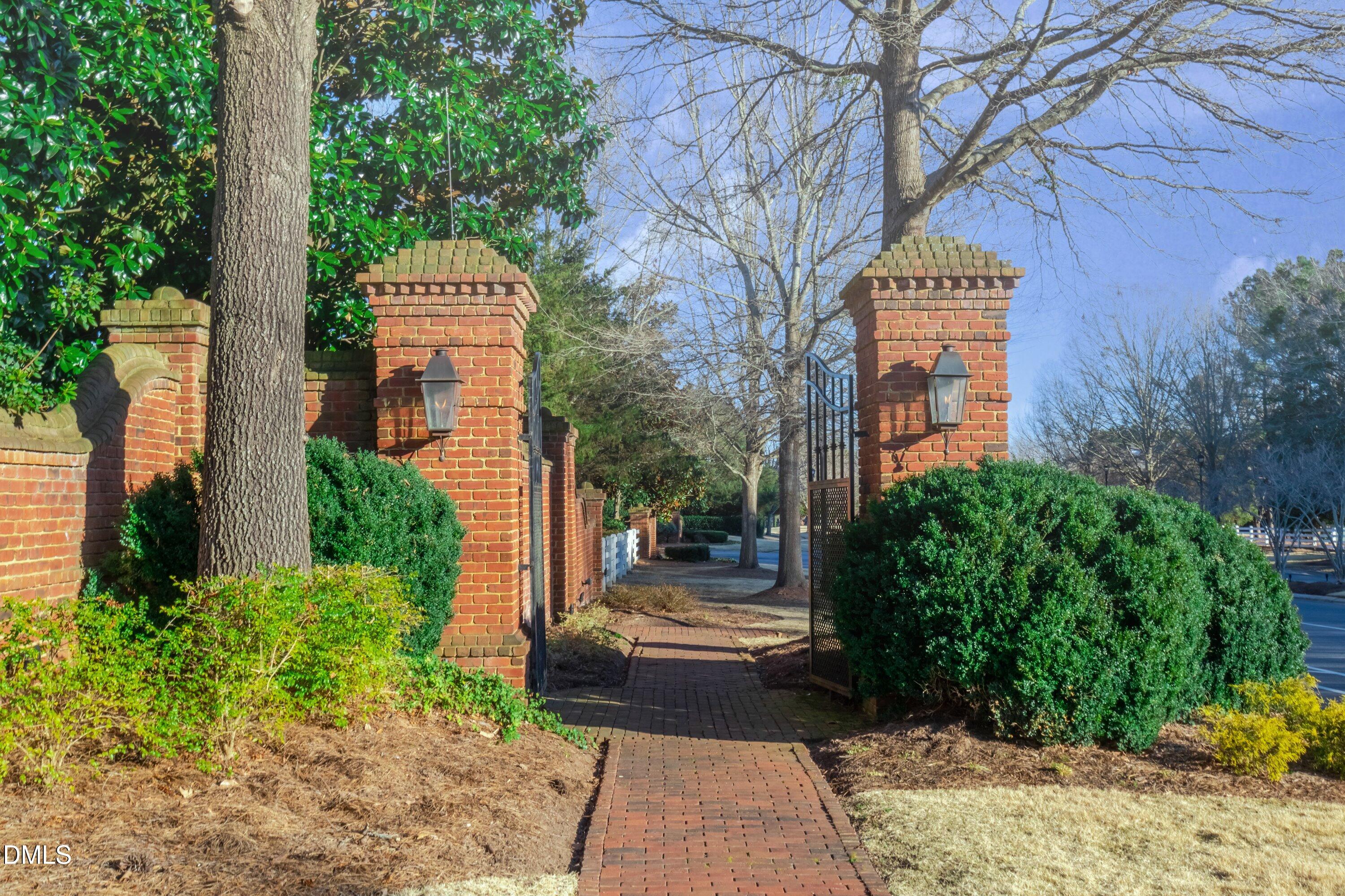 main property photo 67