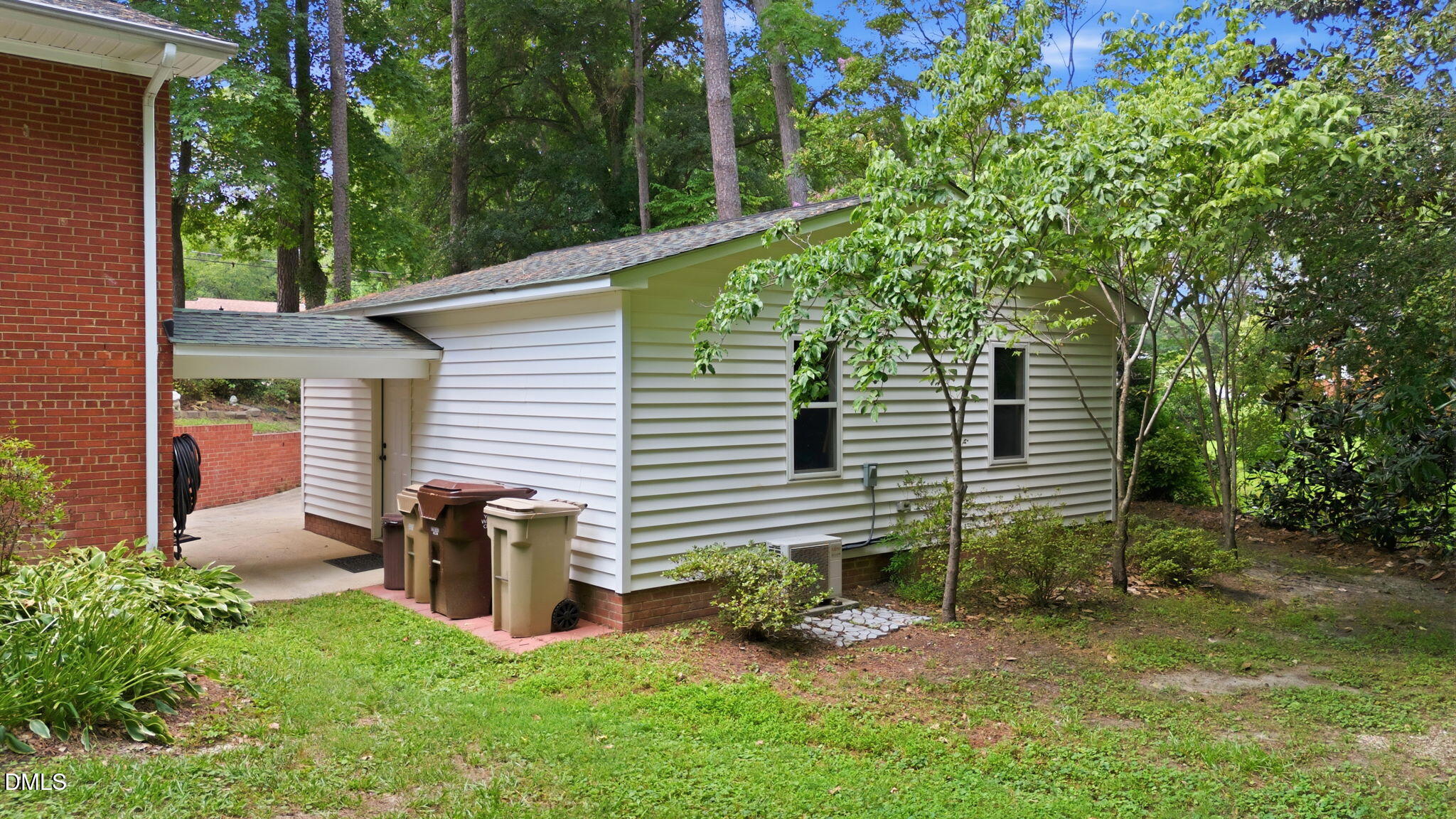 main property photo 52